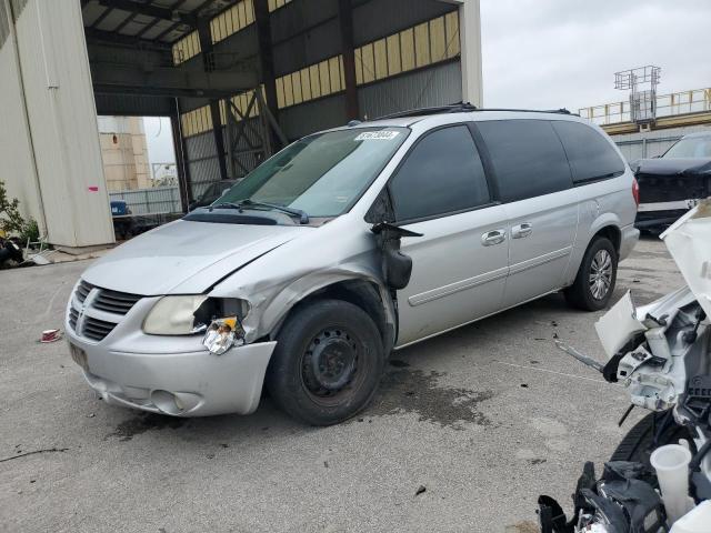 dodge caravan 2005 2d4gp44l15r303309