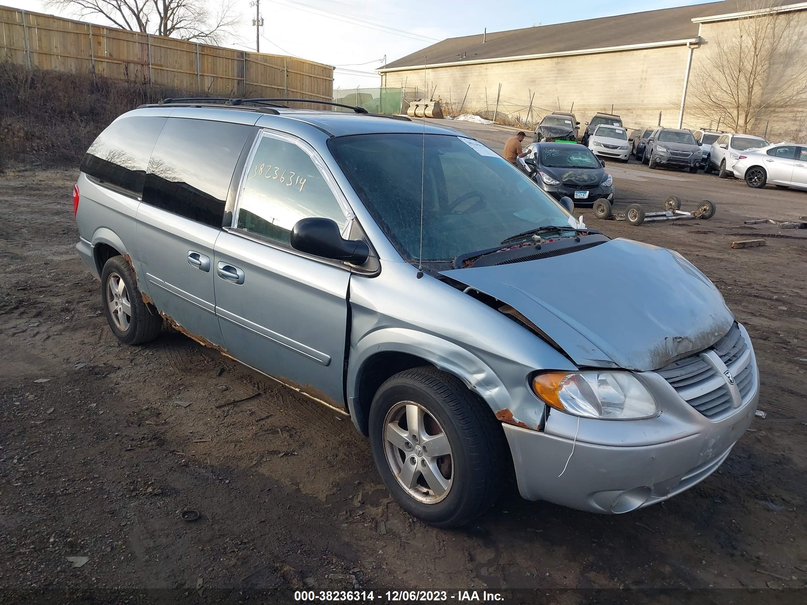 dodge caravan 2006 2d4gp44l26r904469