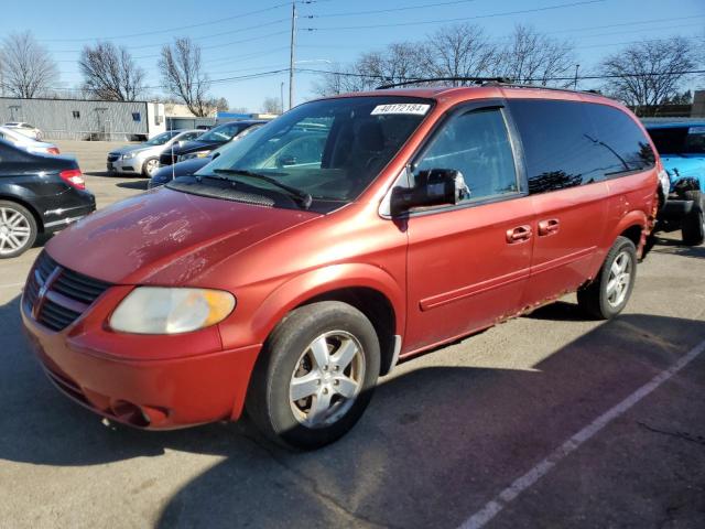 dodge caravan 2007 2d4gp44l27r203335