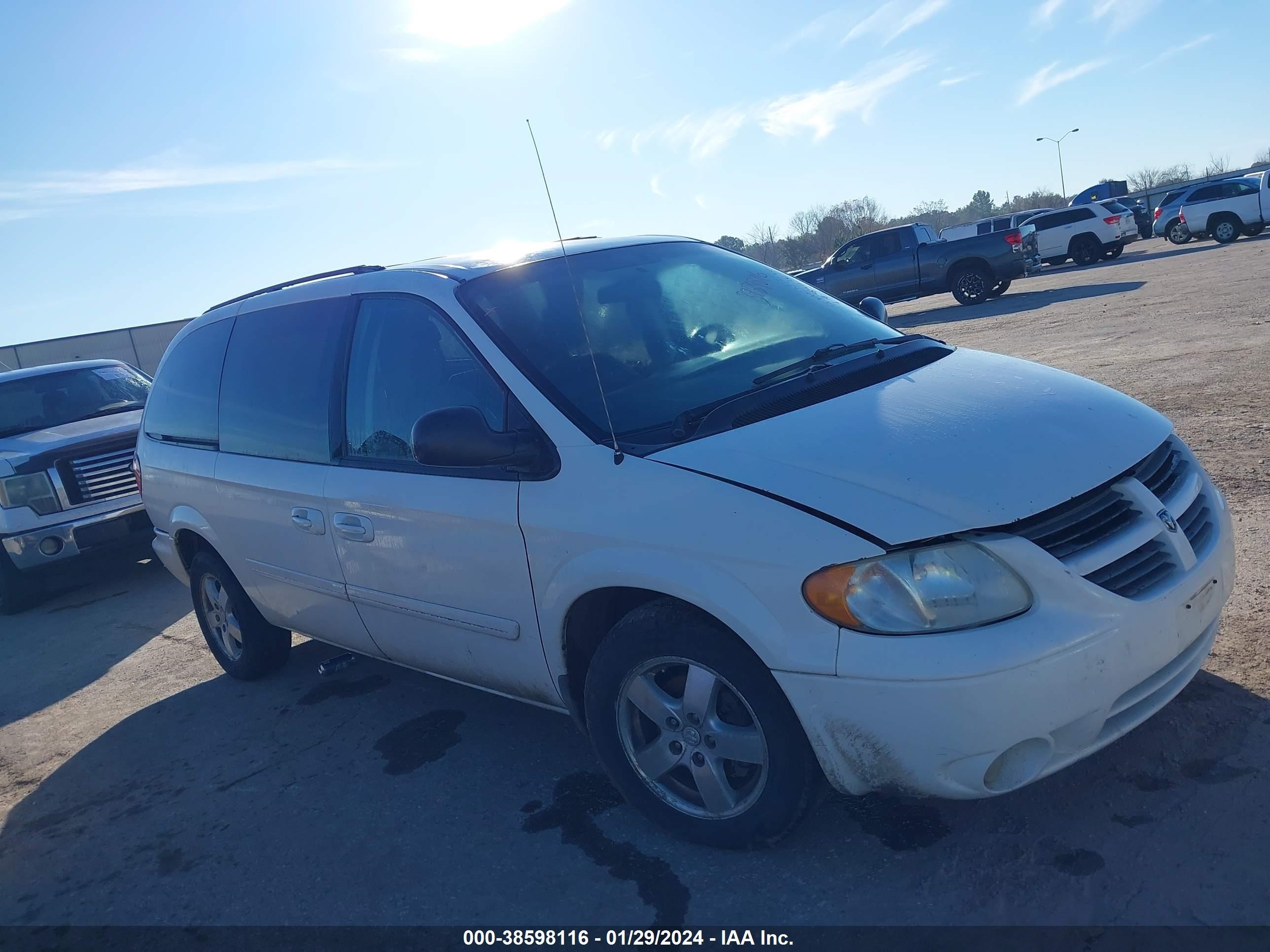 dodge caravan 2007 2d4gp44l37r188666