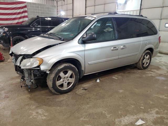 dodge caravan 2005 2d4gp44l55r483345