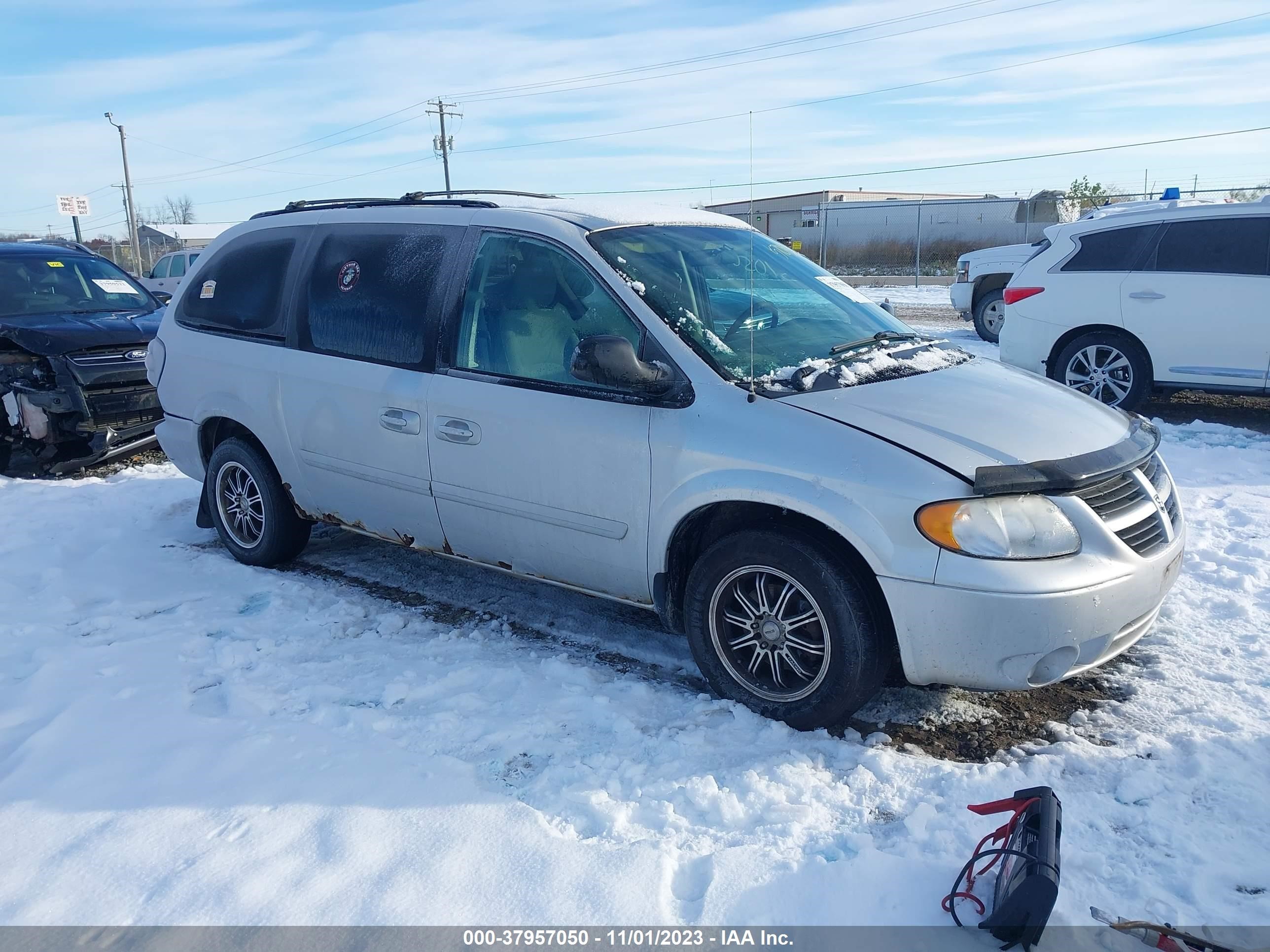 dodge caravan 2007 2d4gp44l77r296515