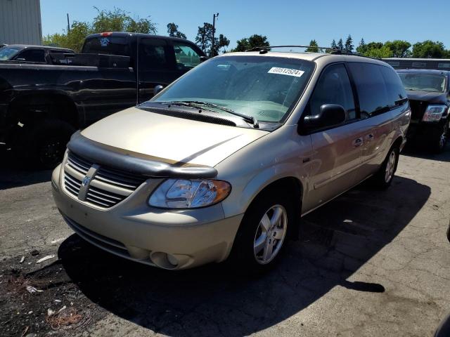 dodge caravan 2005 2d4gp44l95r389971