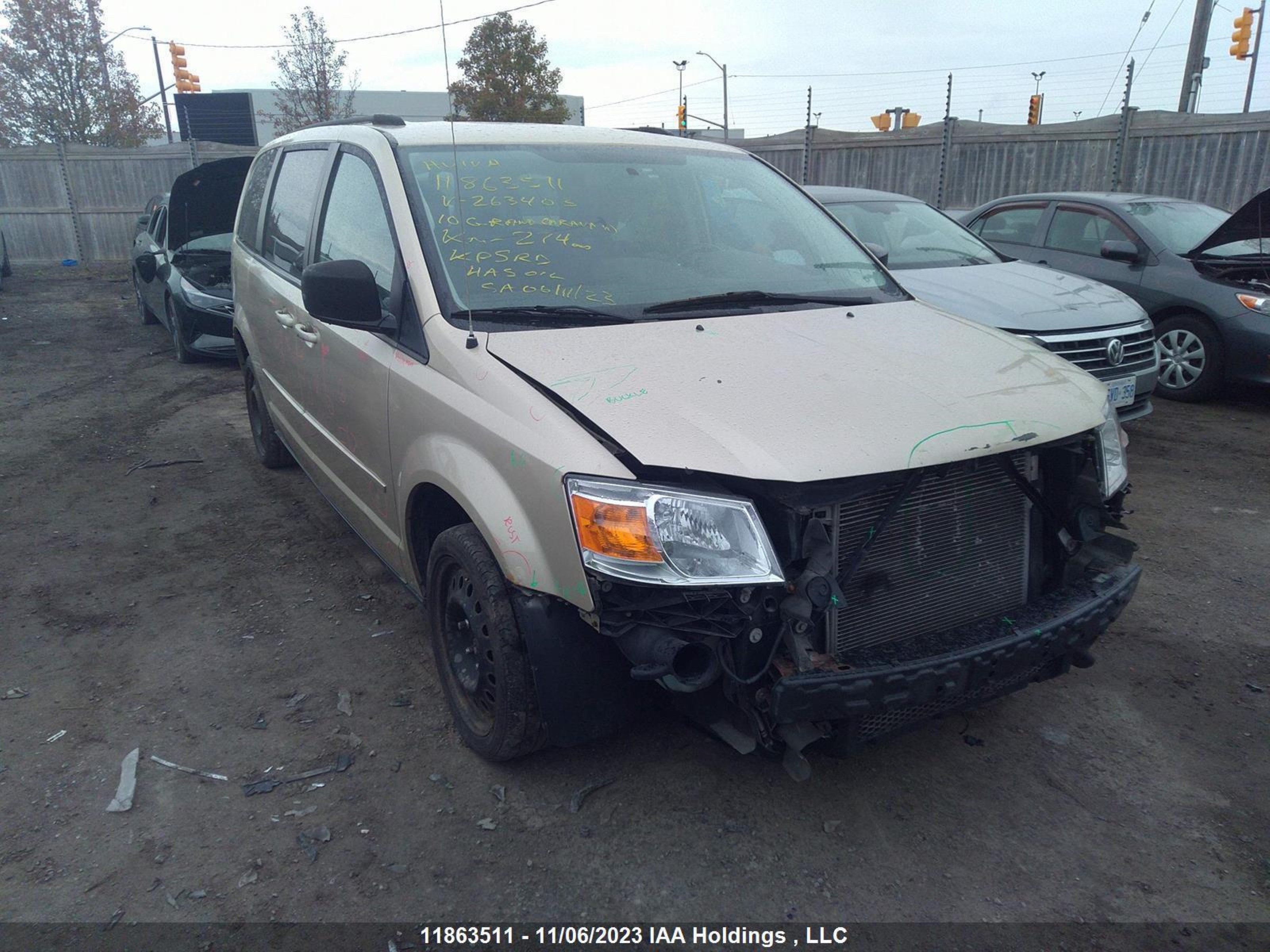 dodge caravan 2010 2d4rn4de8ar263403