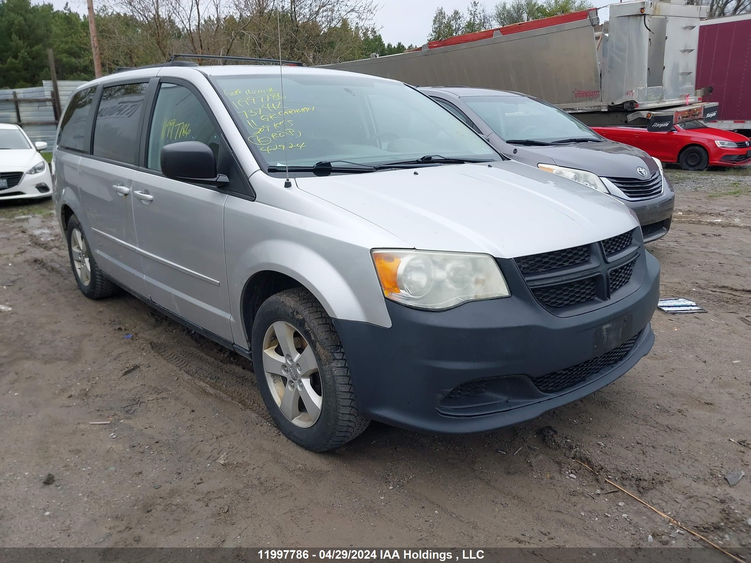 dodge caravan 2011 2d4rn4dg9br737412