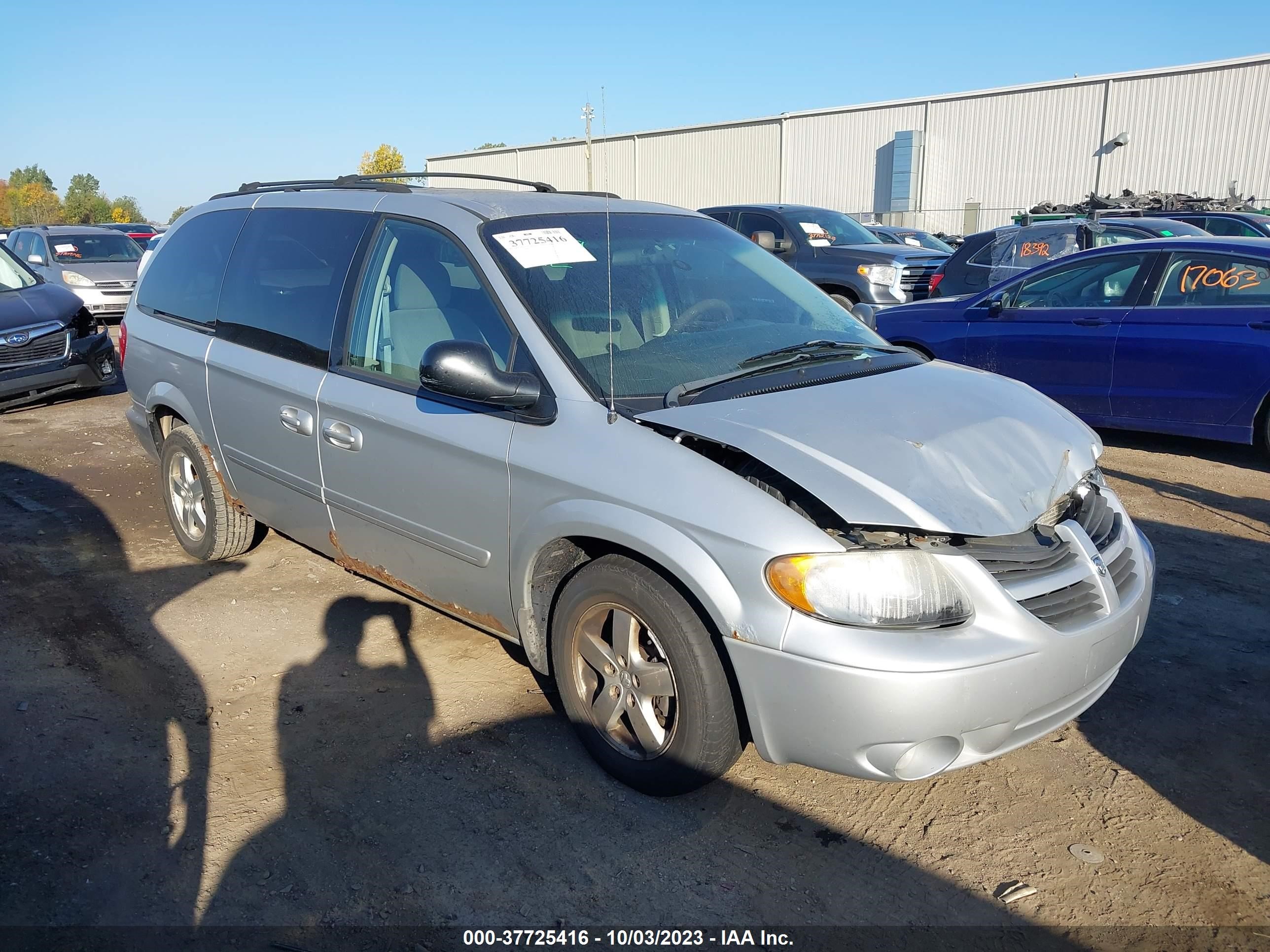 dodge caravan 2007 2d8gp44l37r143578