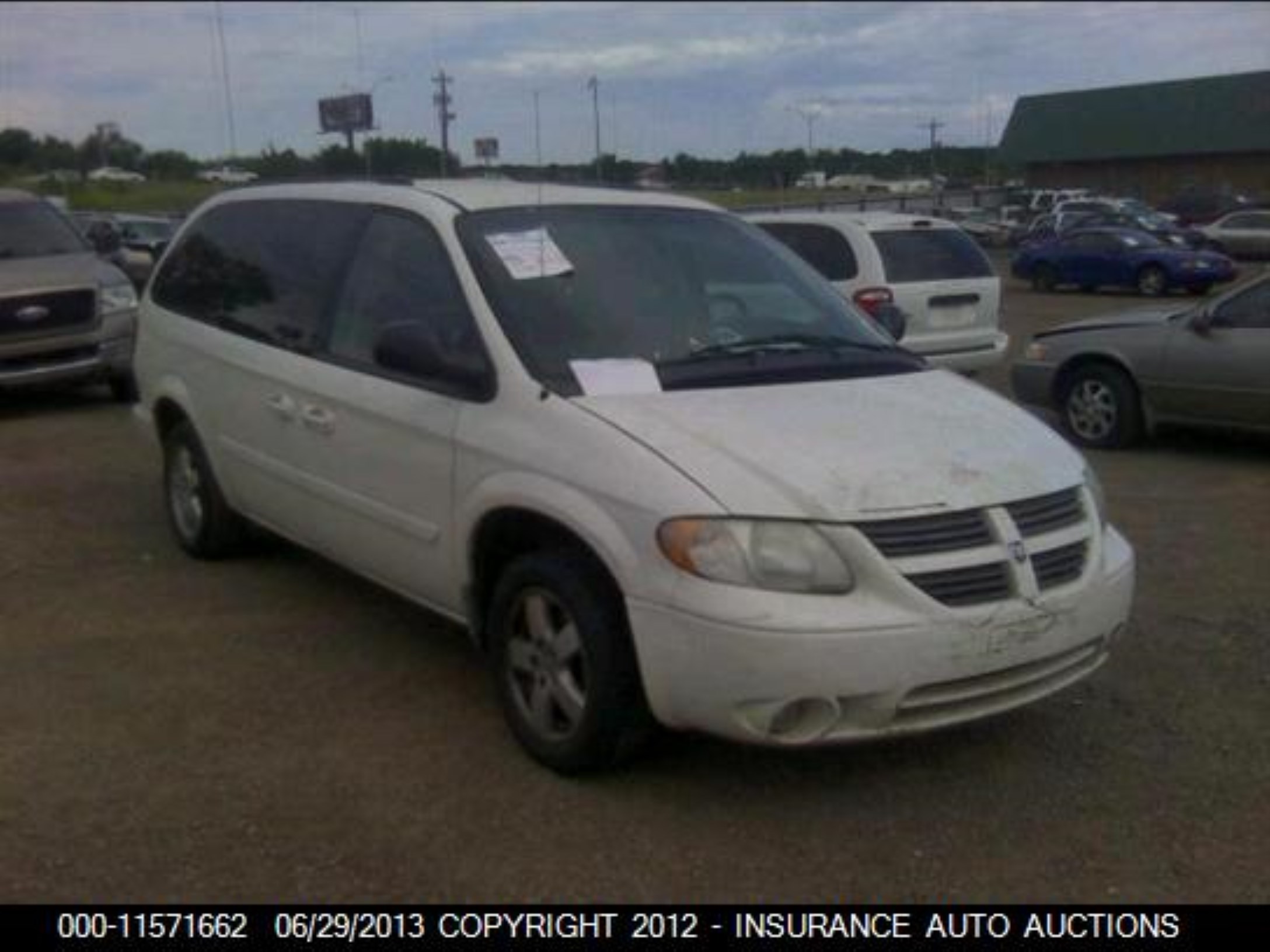 dodge caravan 2006 2d8gp44lx6r640870