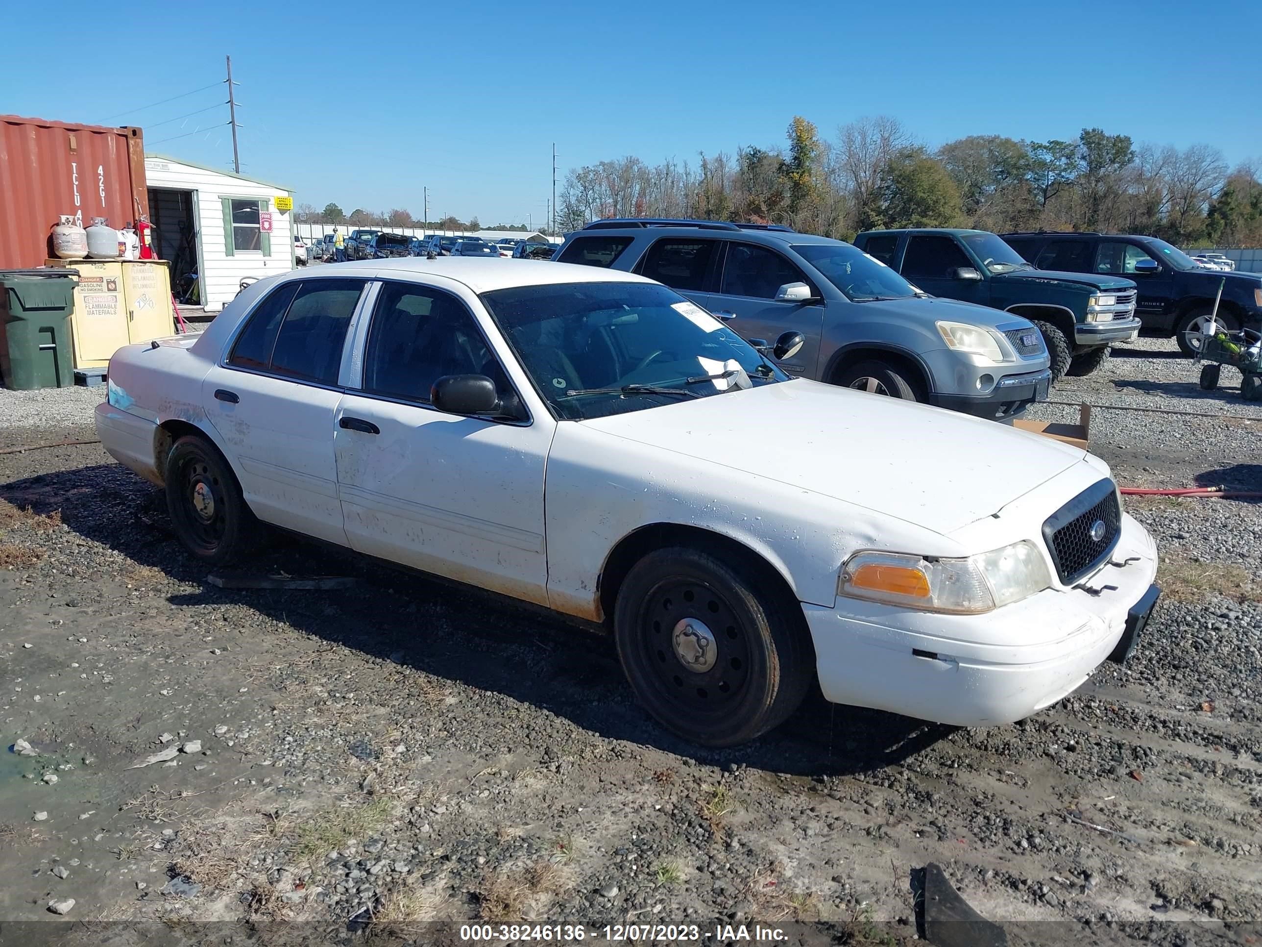 ford crown victoria 2010 2fabp7bv5ax110704