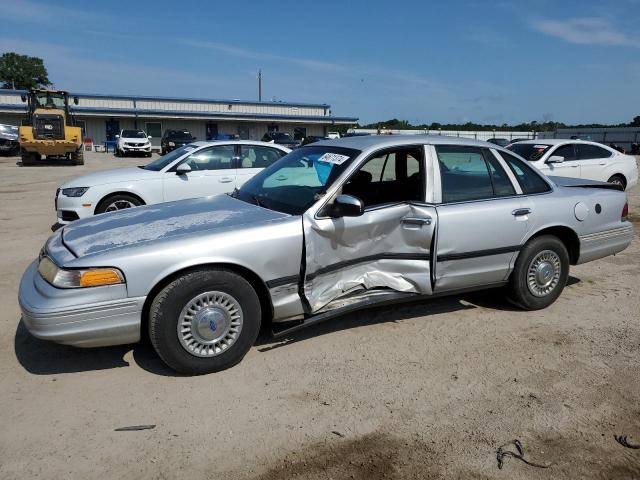 ford crown vic 1996 2falp71w4tx138558