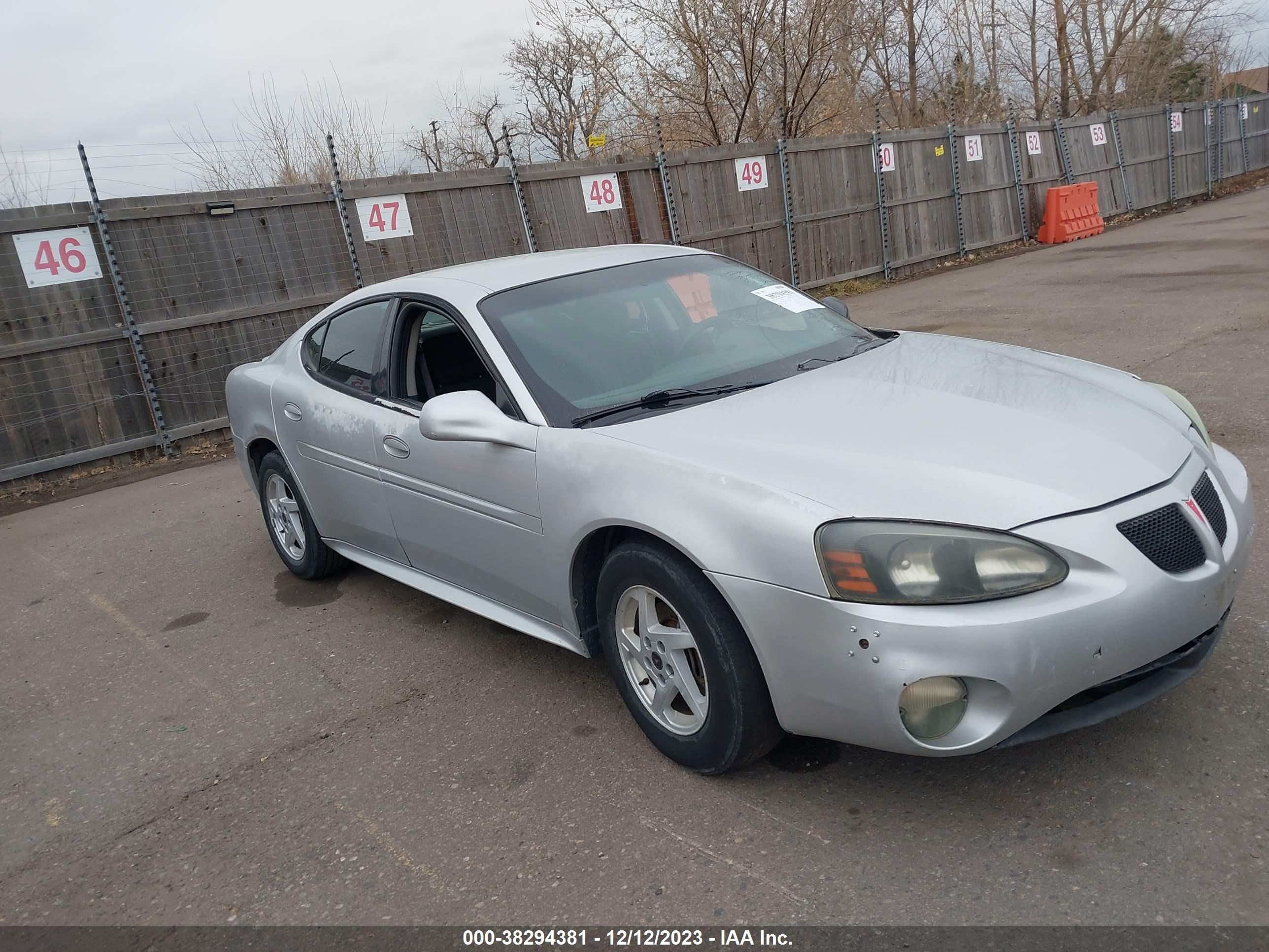 pontiac grand prix 2004 2g2wp522541308247