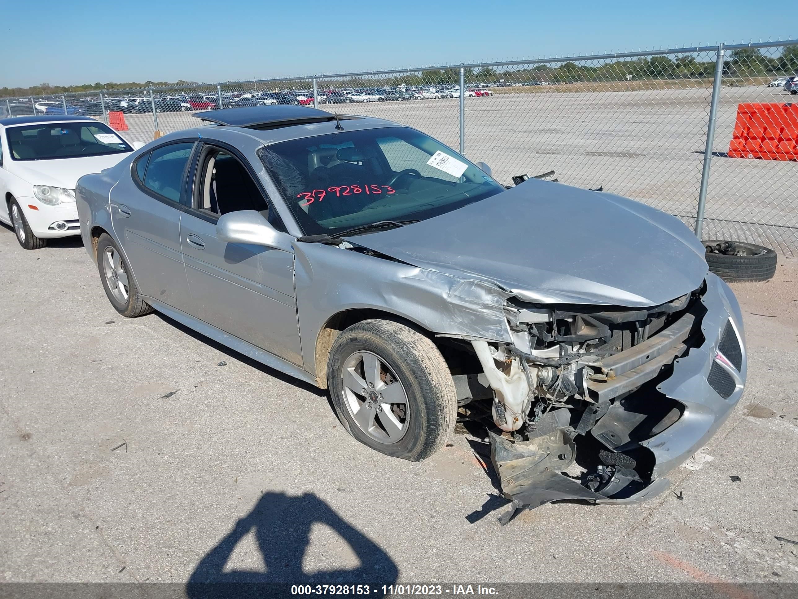 pontiac grand prix 2005 2g2ws522251184986