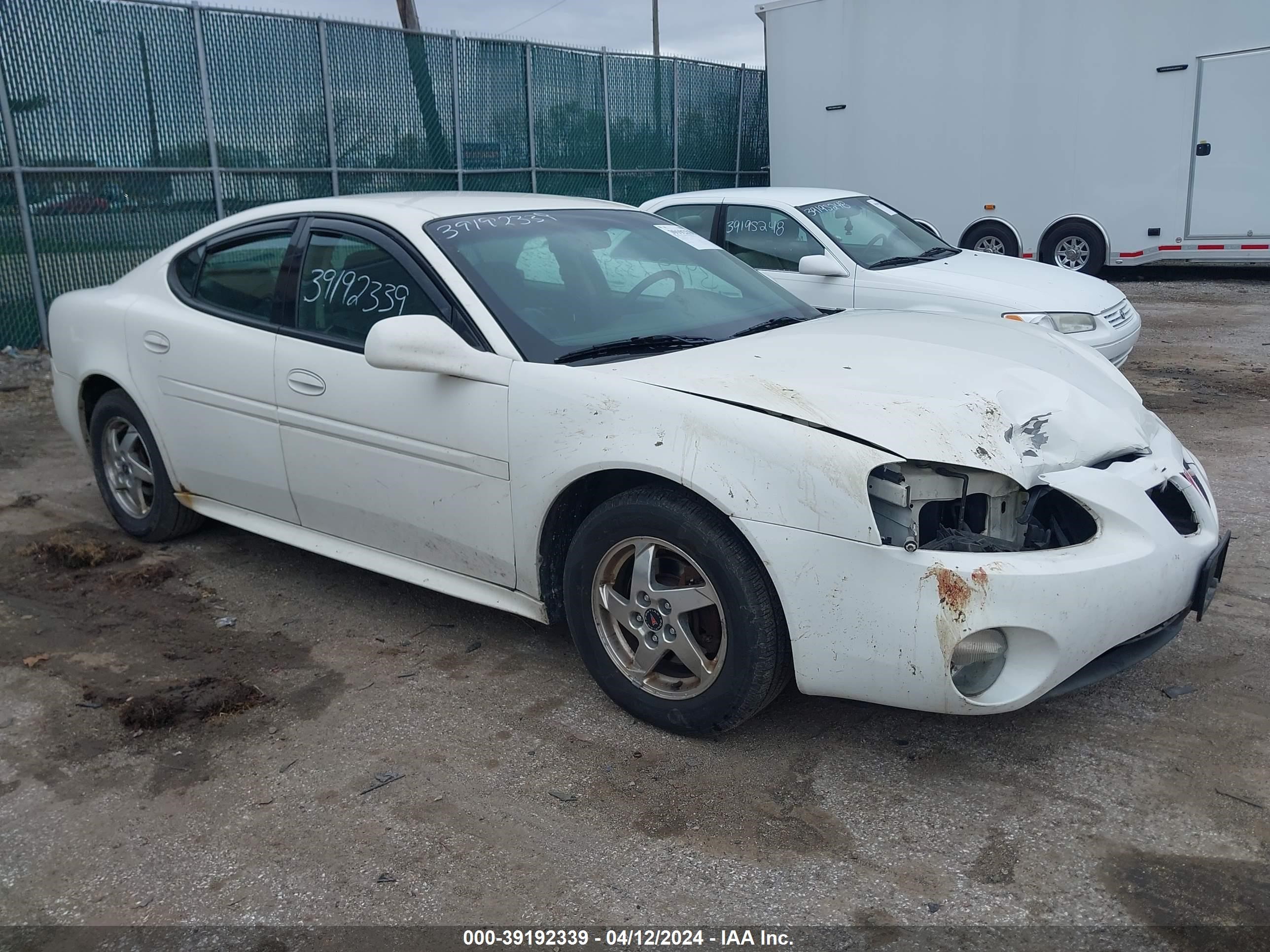 pontiac grand prix 2004 2g2ws522641366933