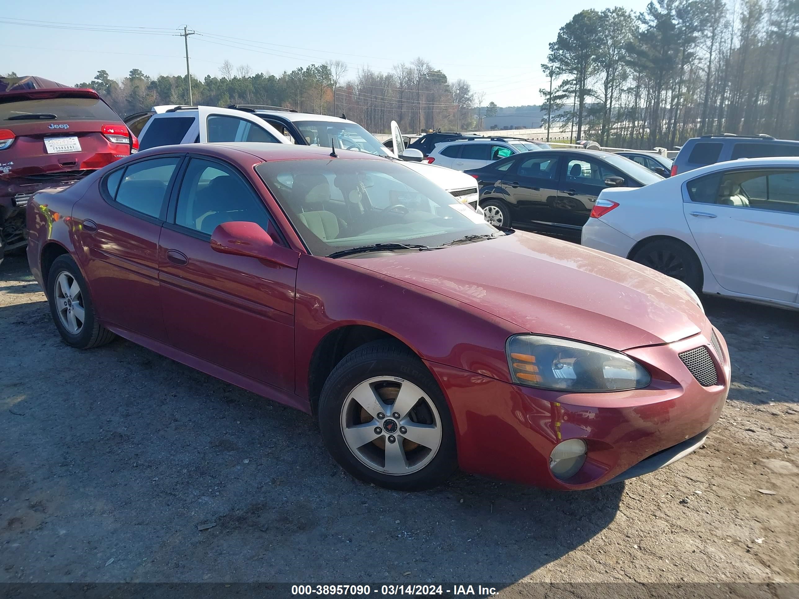 pontiac grand prix 2005 2g2ws522651335165