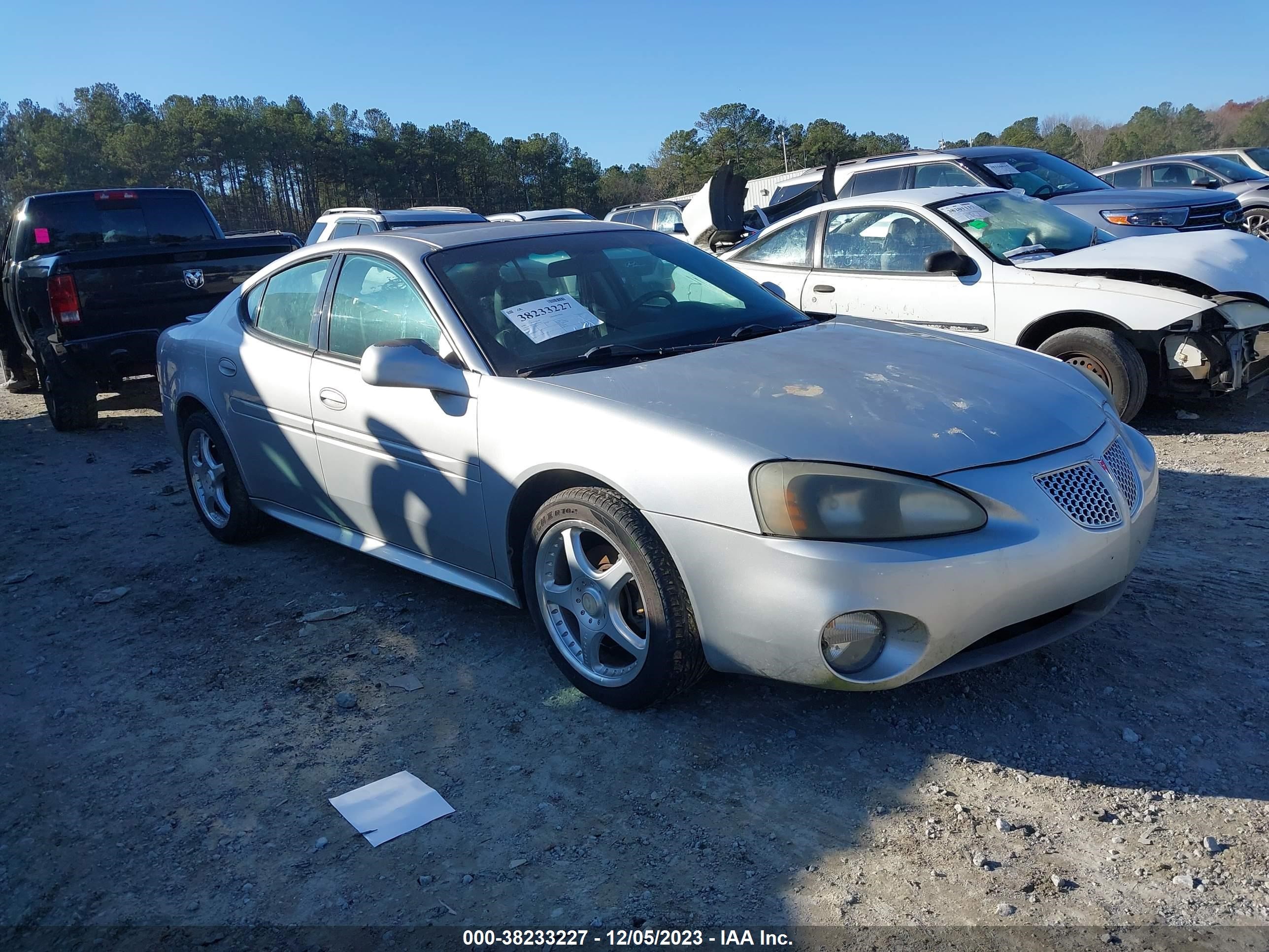 pontiac grand prix 2004 2g2ws522941277003