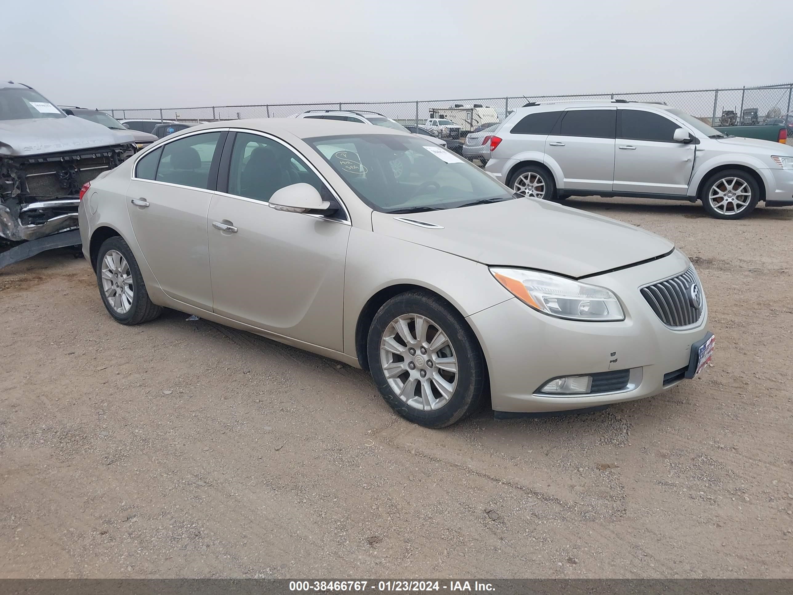 buick regal 2013 2g4gs5er8d9223973