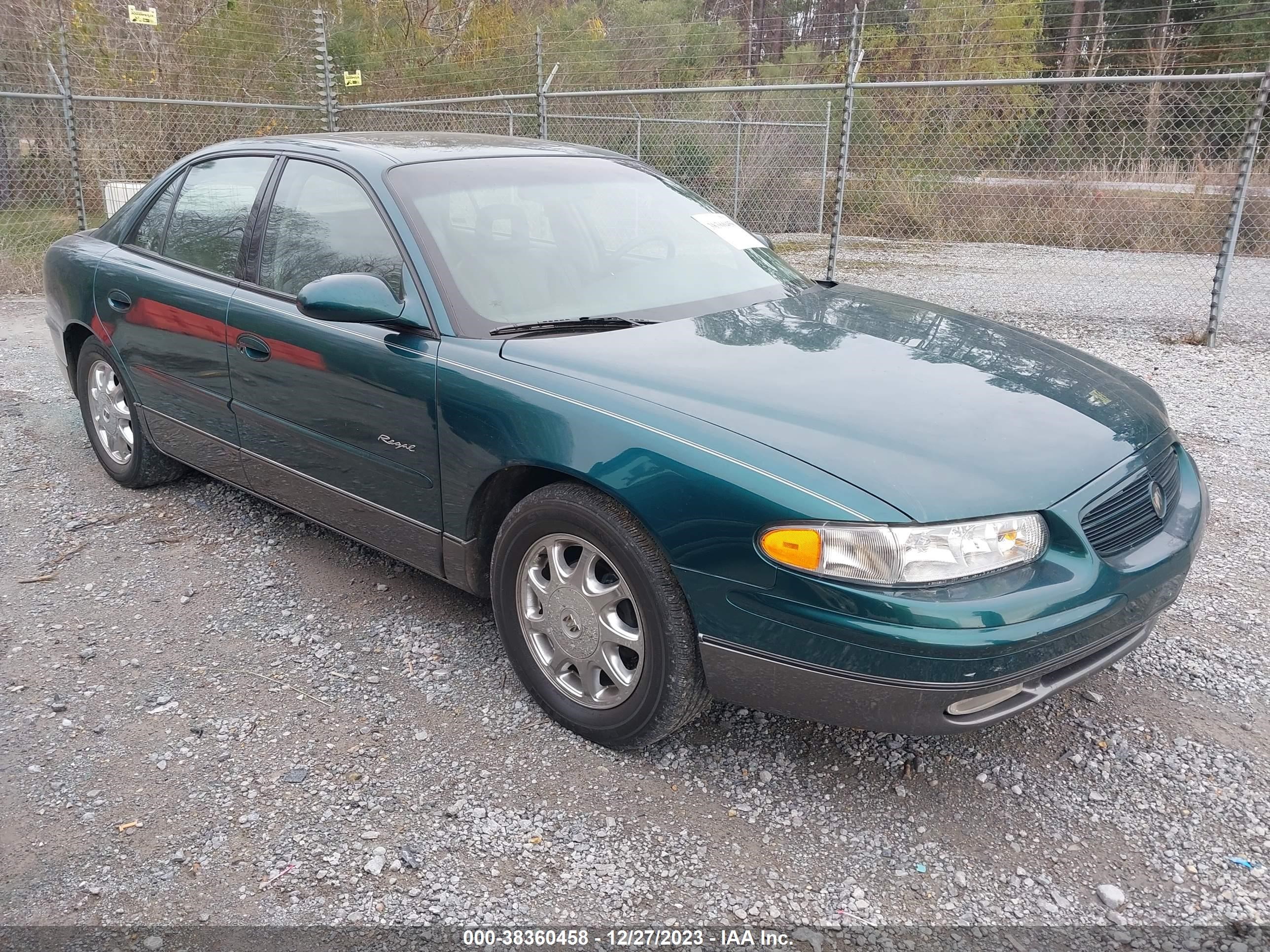 buick regal 2001 2g4wf551811153640