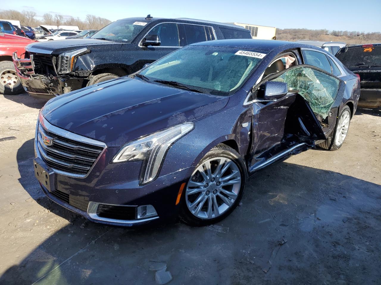 cadillac xts 2018 2g61m5s39j9131225