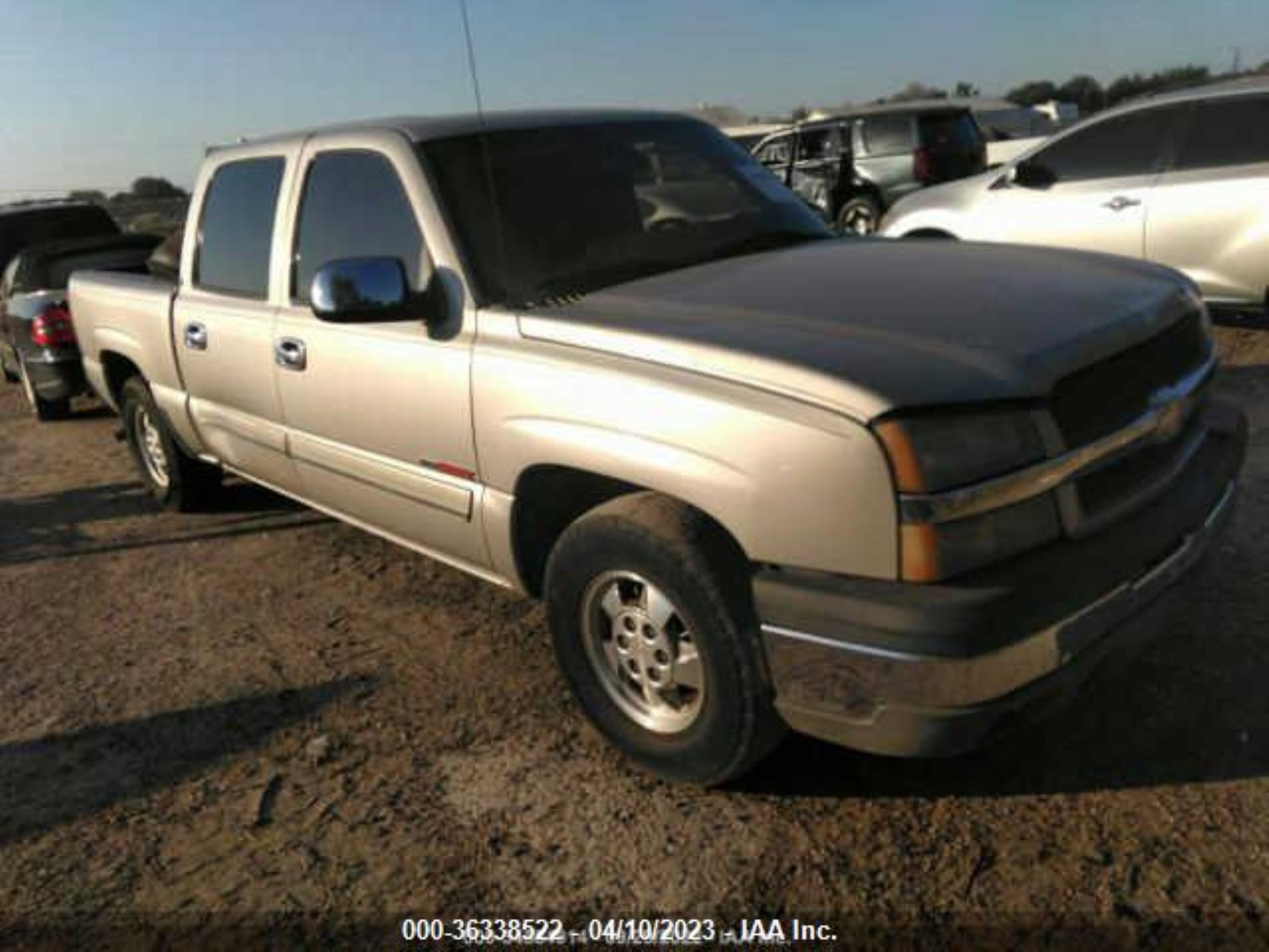 chevrolet silverado 2004 2gcec13t441386764