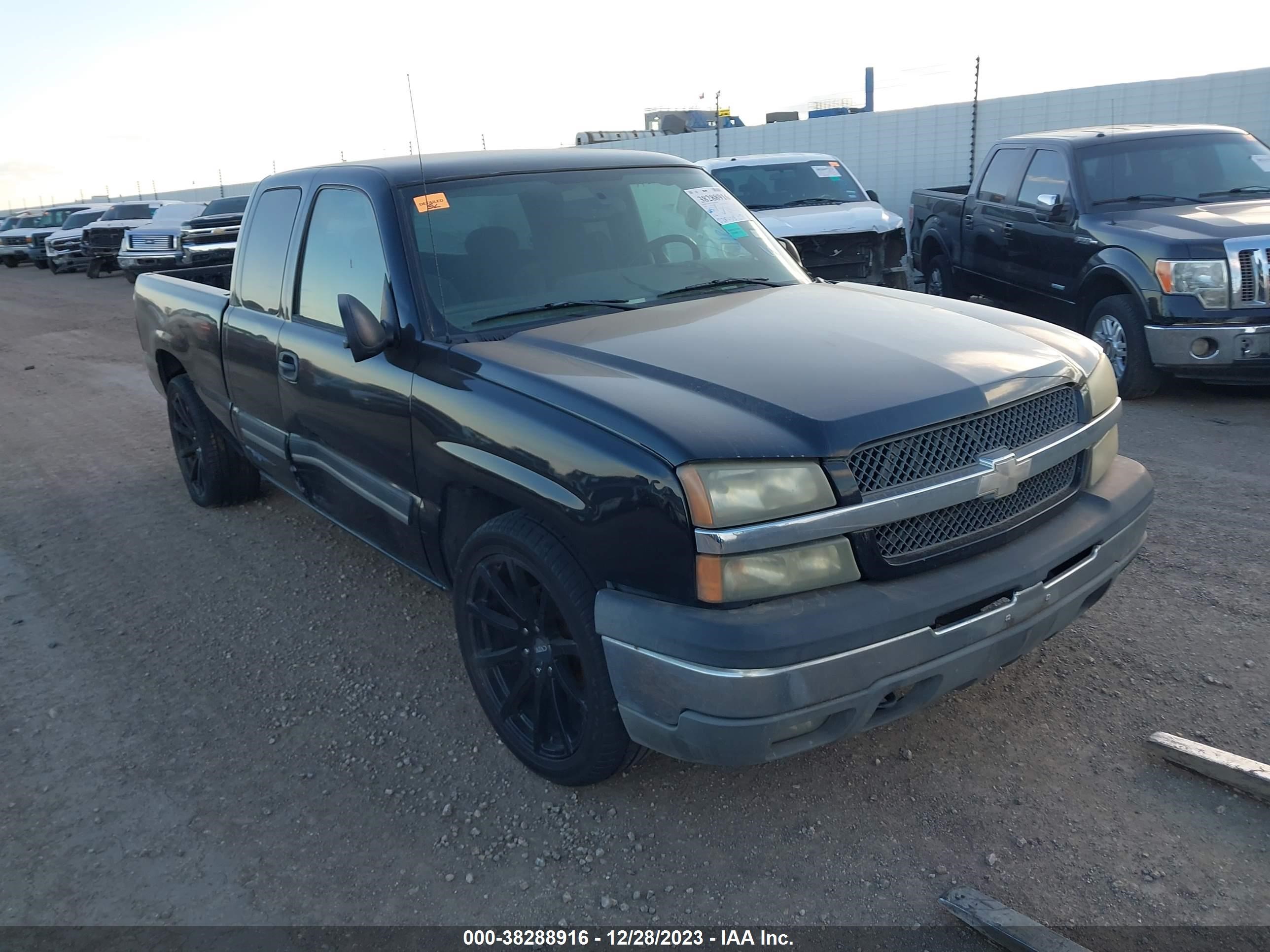 chevrolet silverado 2004 2gcec19t241187316