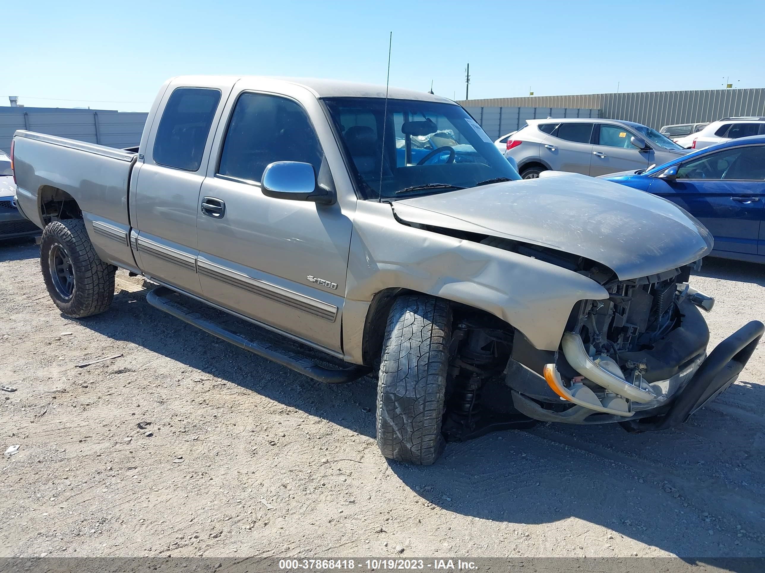 chevrolet silverado 2002 2gcec19t921236637