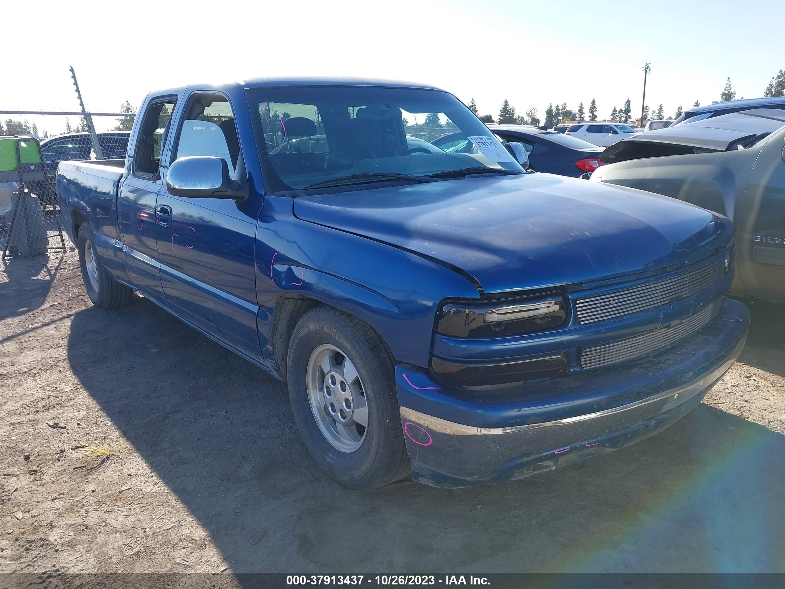 chevrolet silverado 2001 2gcec19v011181639