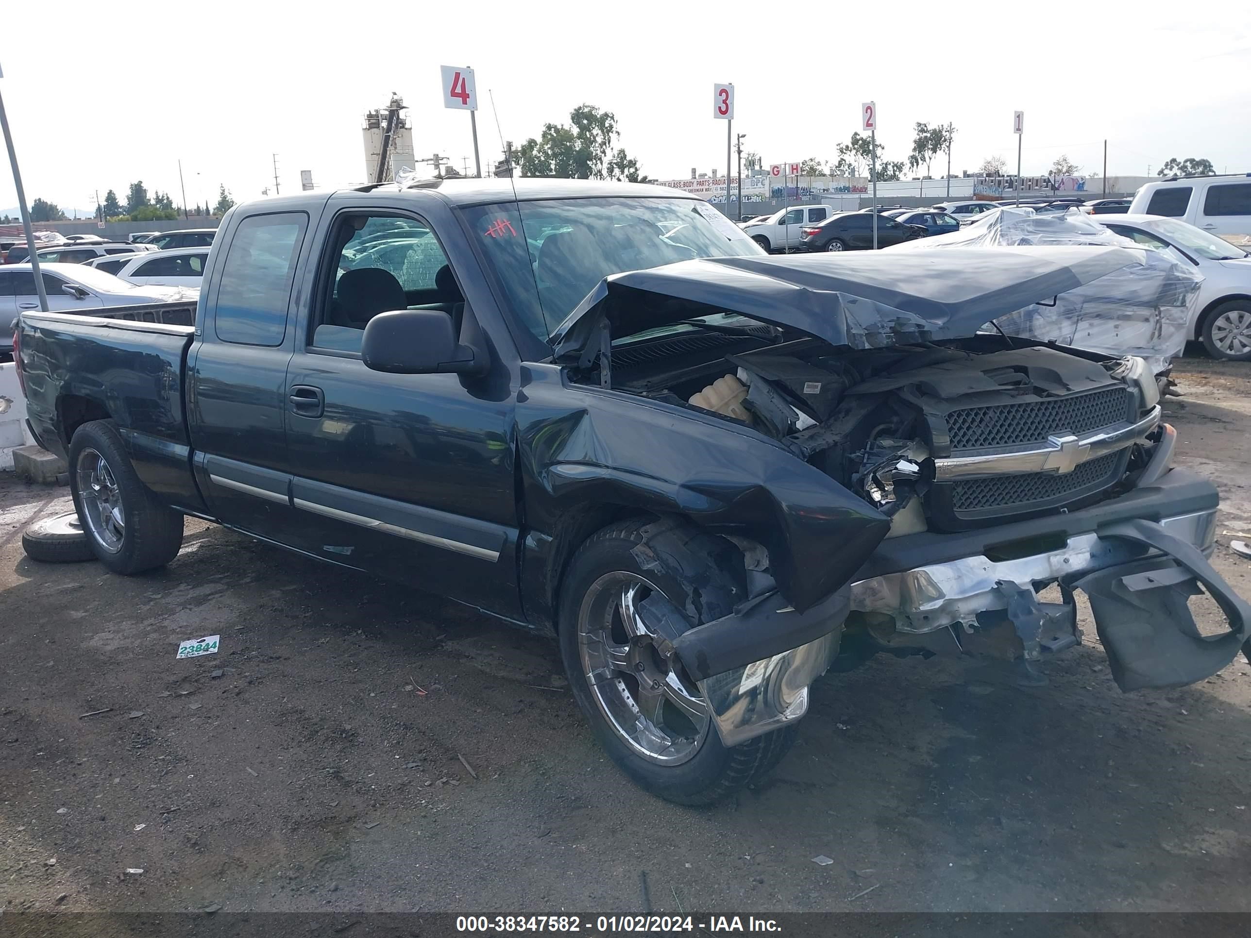 chevrolet silverado 2004 2gcec19v041101812