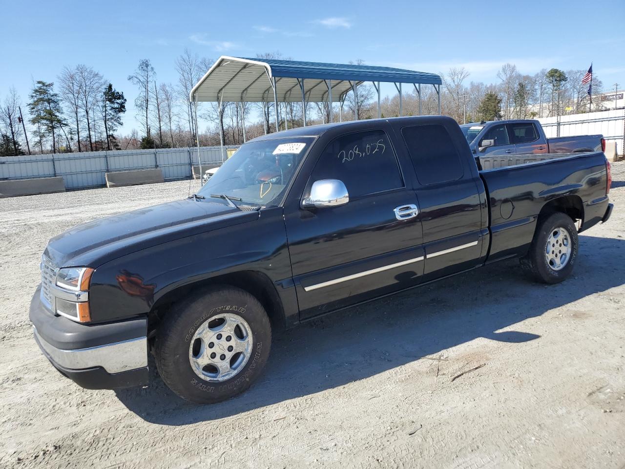 chevrolet silverado 2004 2gcec19v141134365