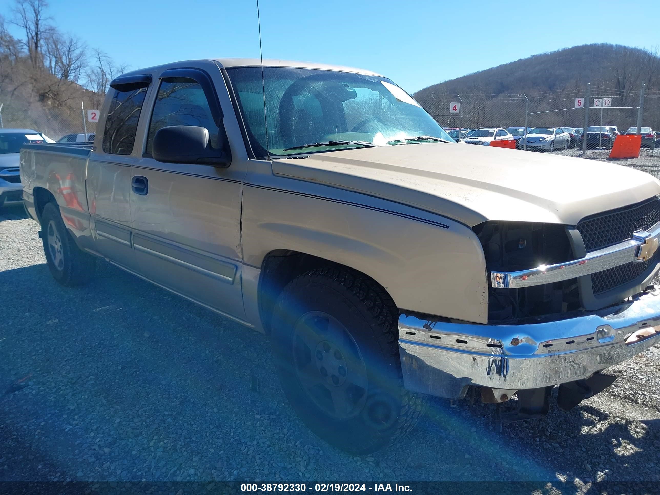 chevrolet silverado 2005 2gcec19v151302488