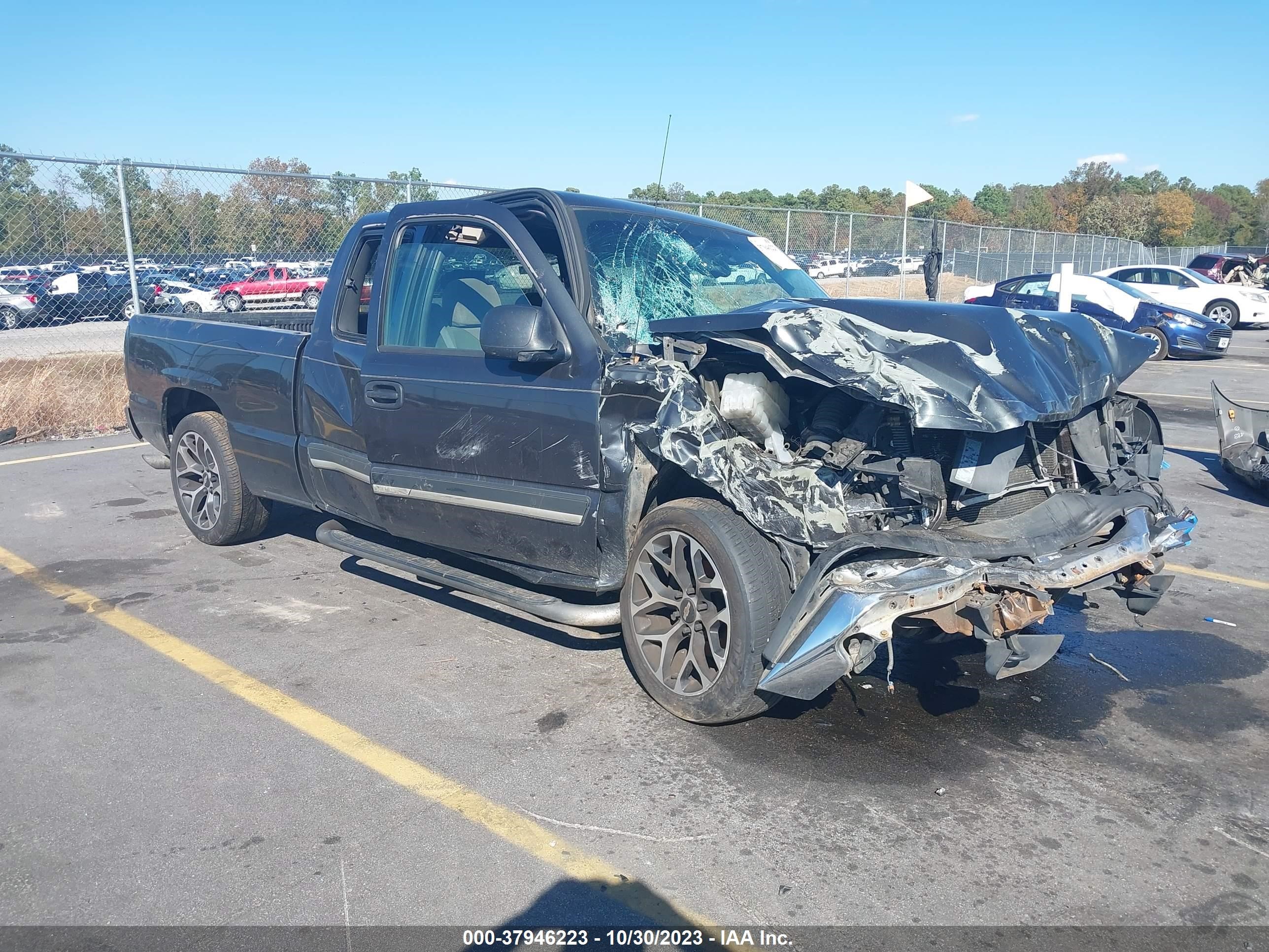 chevrolet silverado 2005 2gcec19v351317672