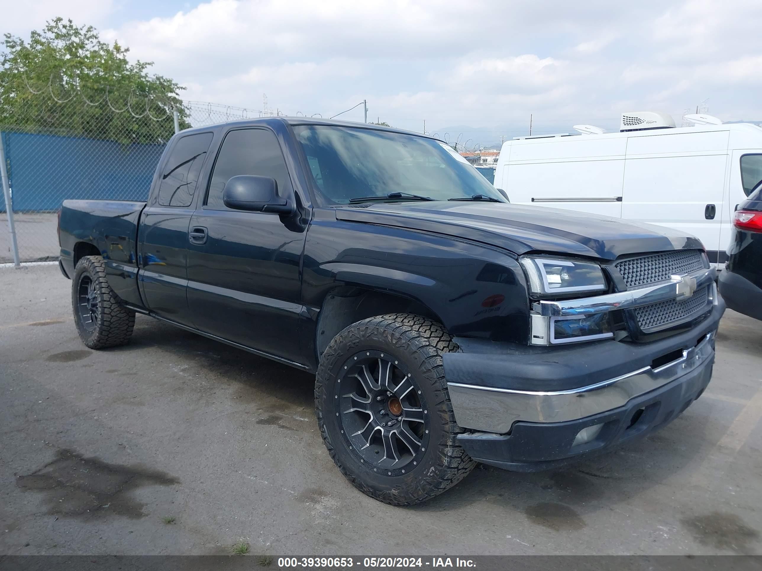 chevrolet silverado 2005 2gcec19v551231067