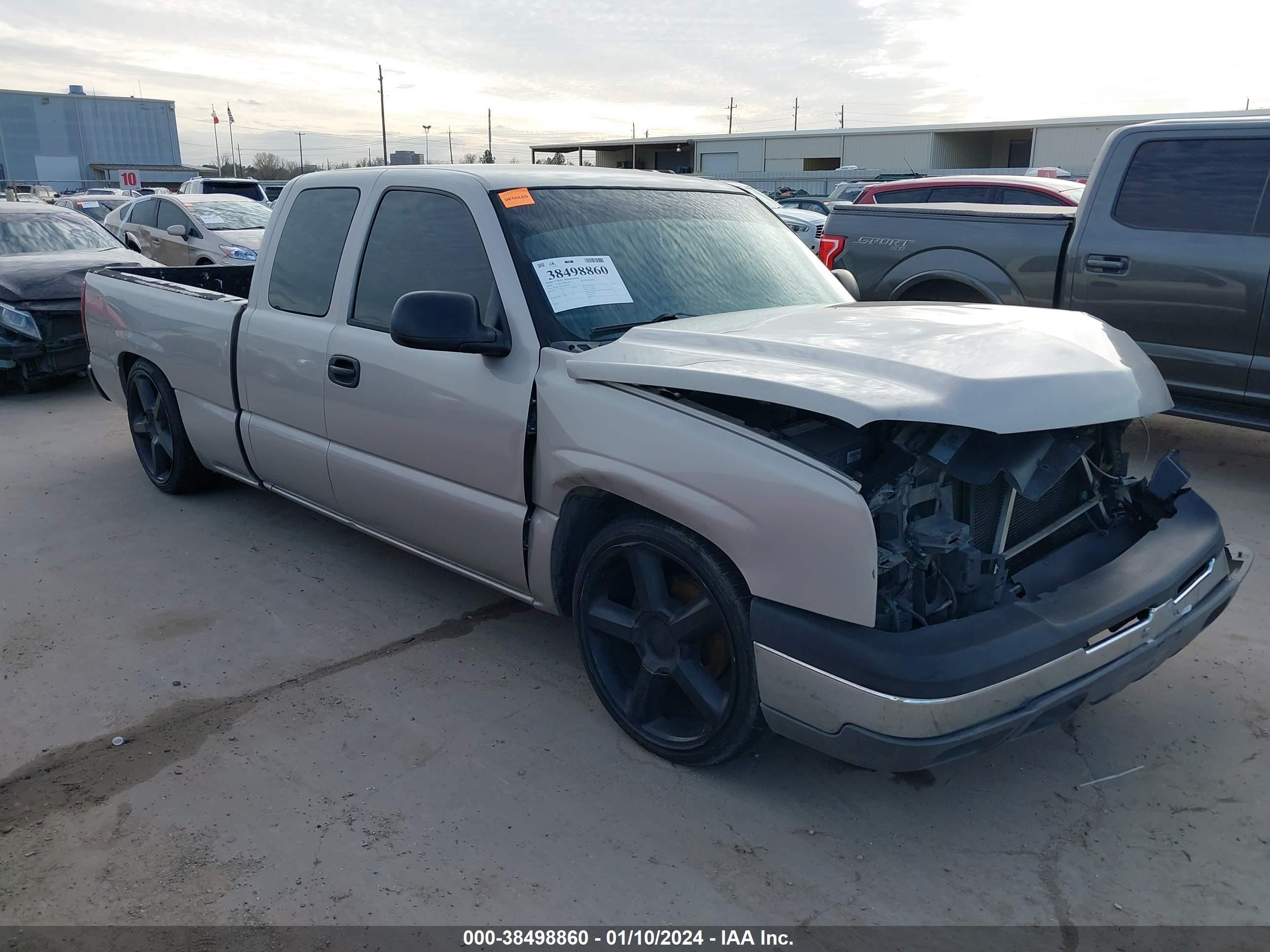 chevrolet silverado 2005 2gcec19v851148345