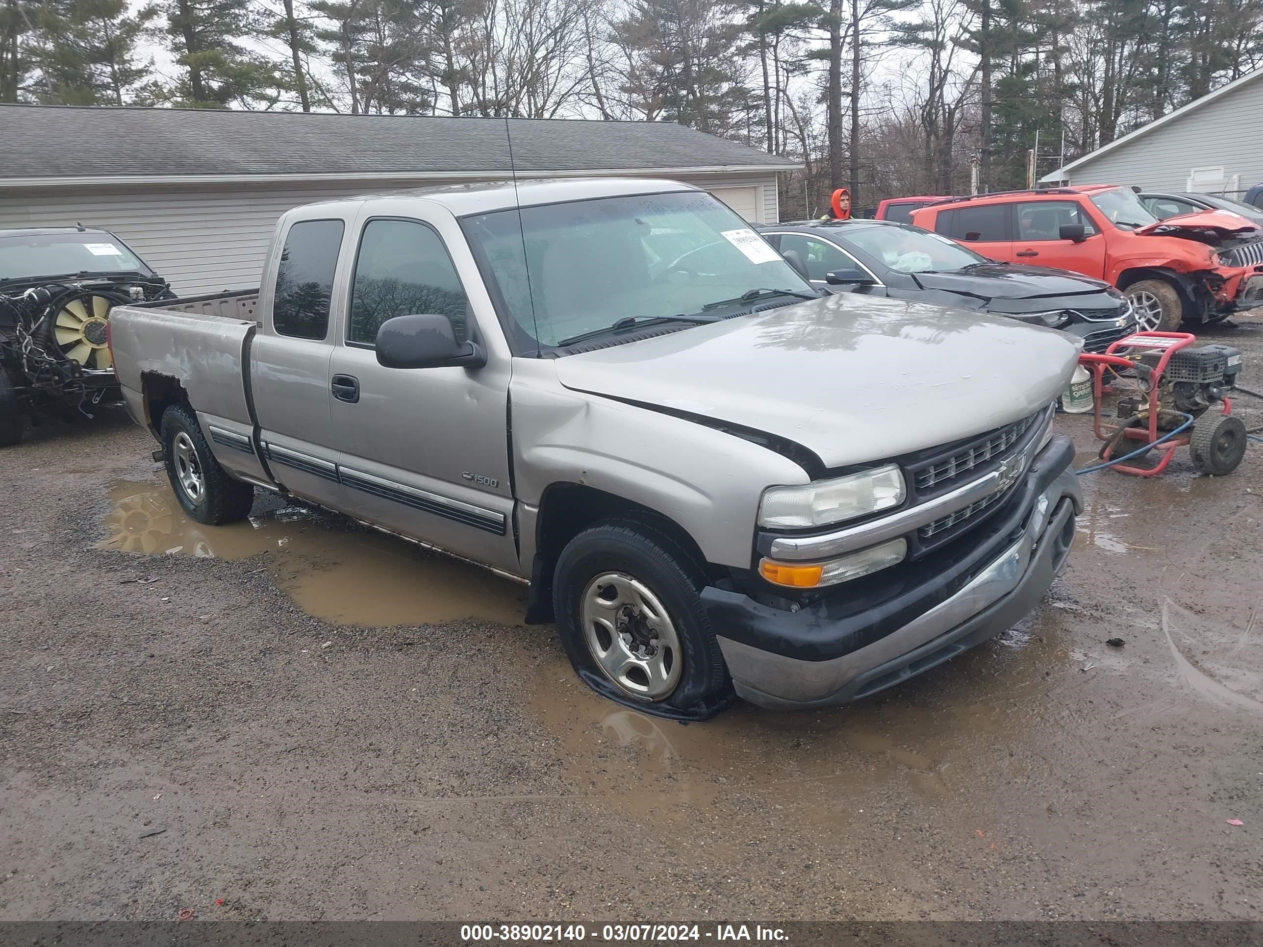 chevrolet silverado 2001 2gcec19w811285398