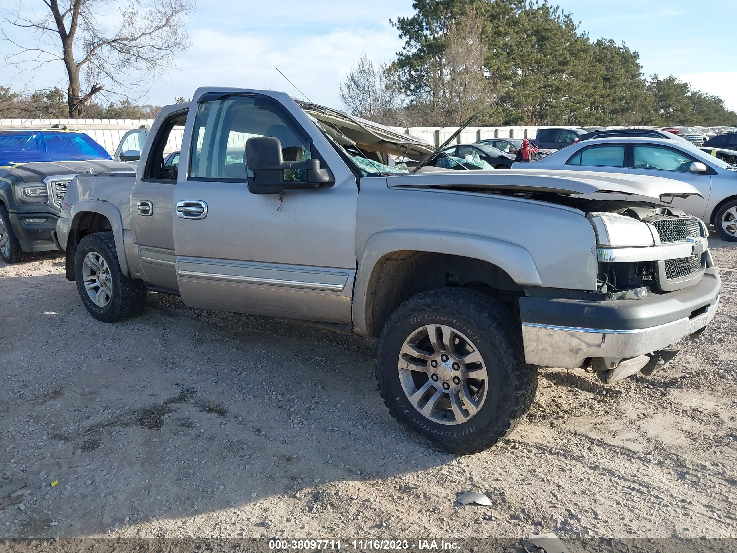 chevrolet silverado 2005 2gcek13tx51207843