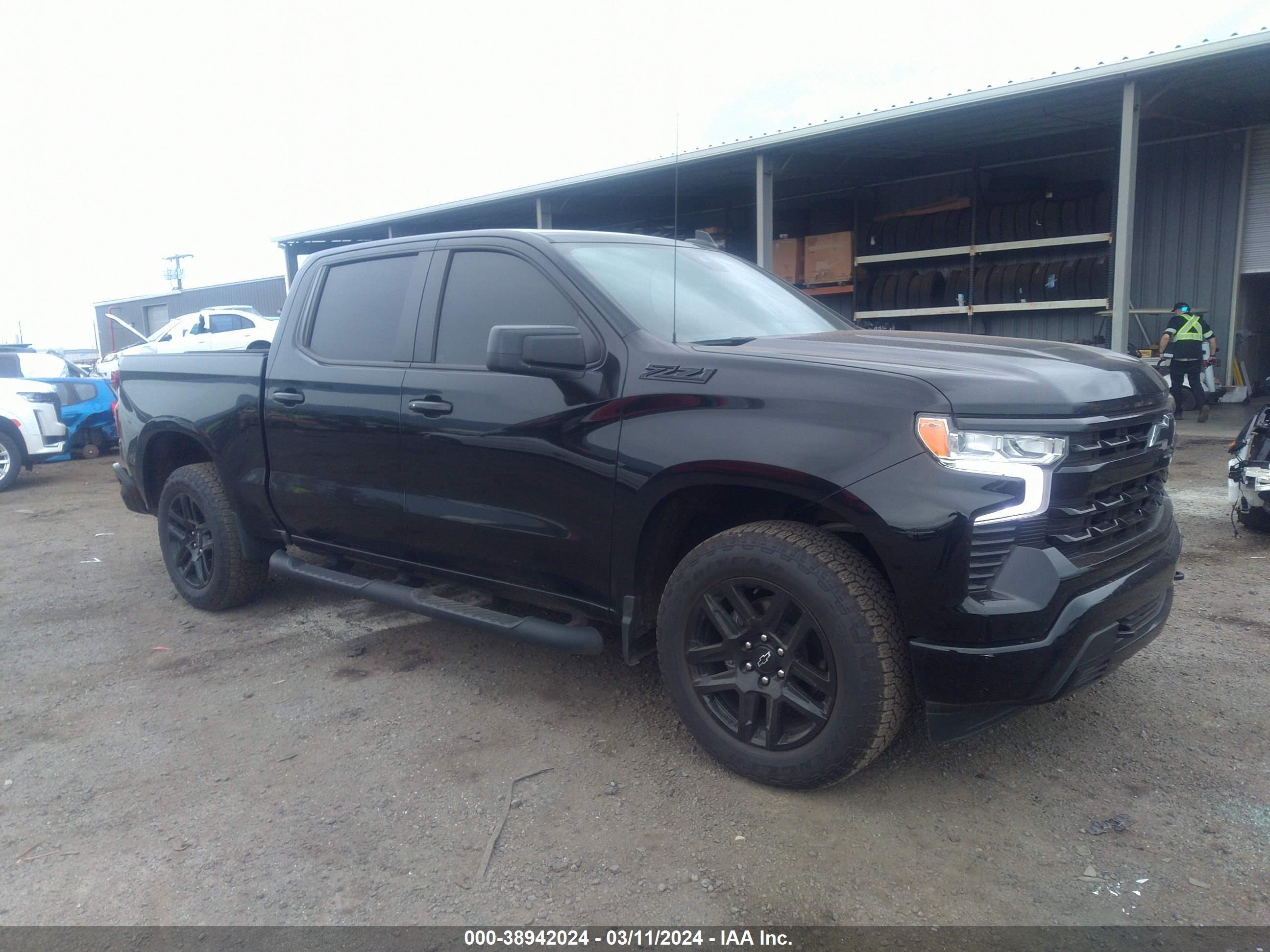 chevrolet silverado 2023 2gcudeed8p1124823