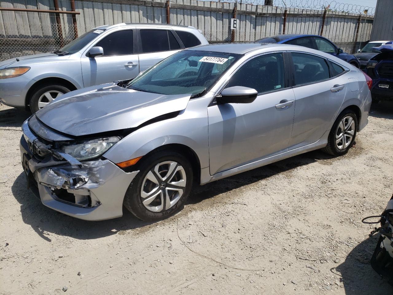 honda civic 2018 2hgfc2f57jh607236