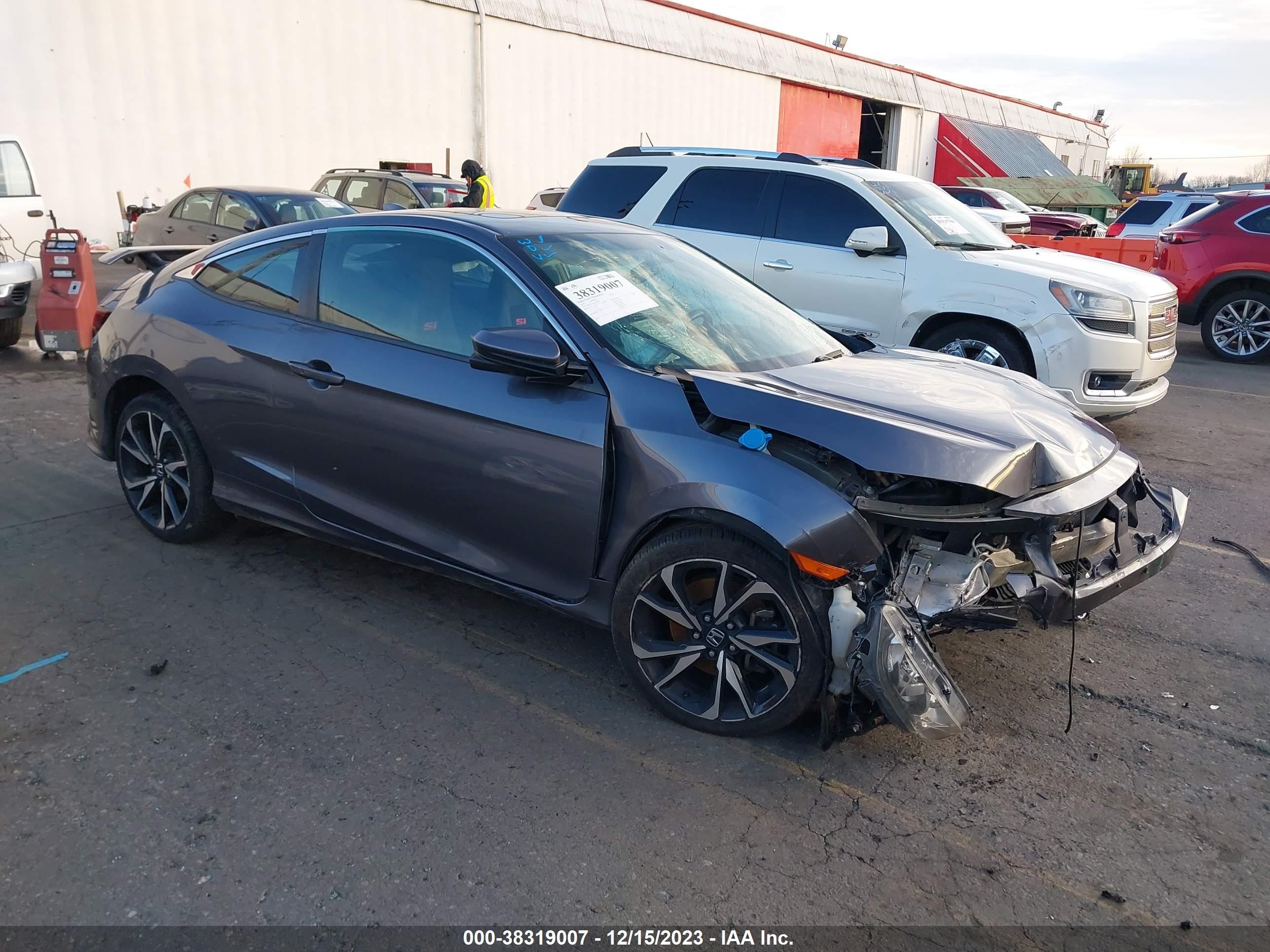 honda civic 2018 2hgfc3a58jh755621