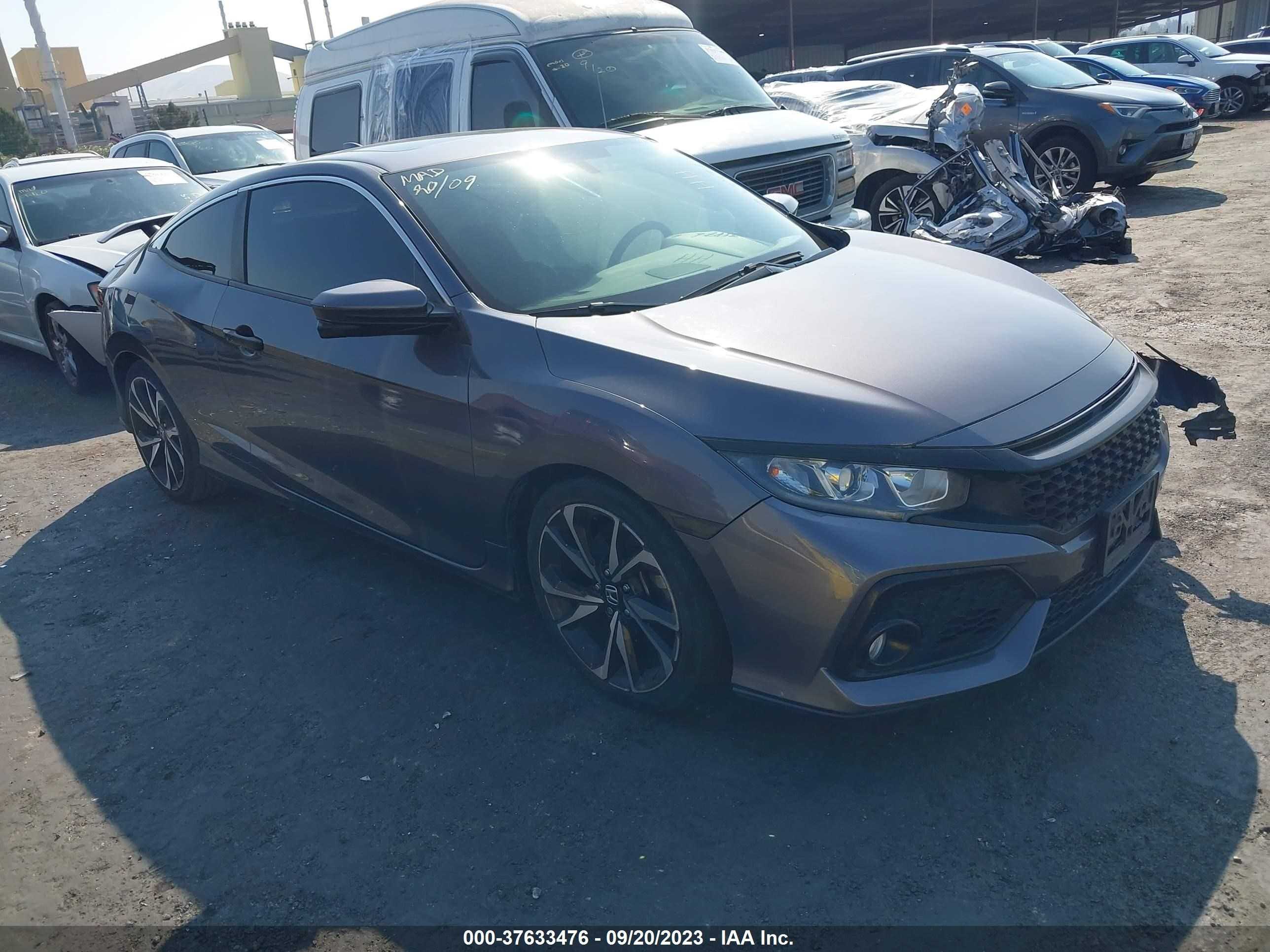 honda  2018 2hgfc3a5xjh757371