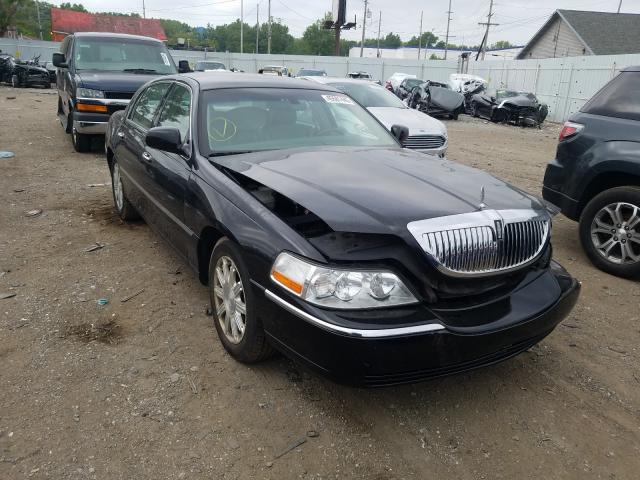 lincoln town car s 2010 2lnbl8cv8ax615965