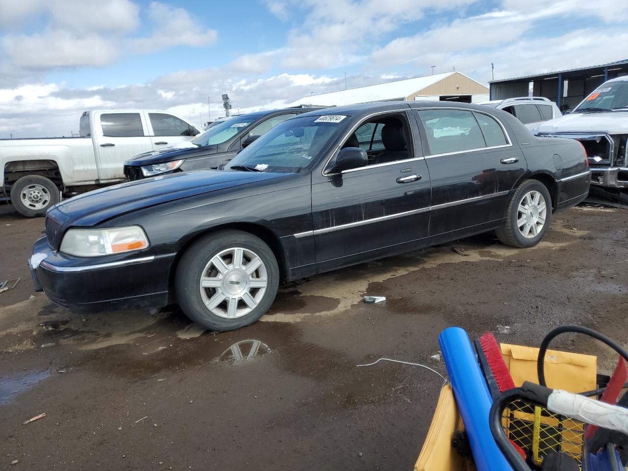 lincoln town car 2011 2lnbl8ev7bx753463