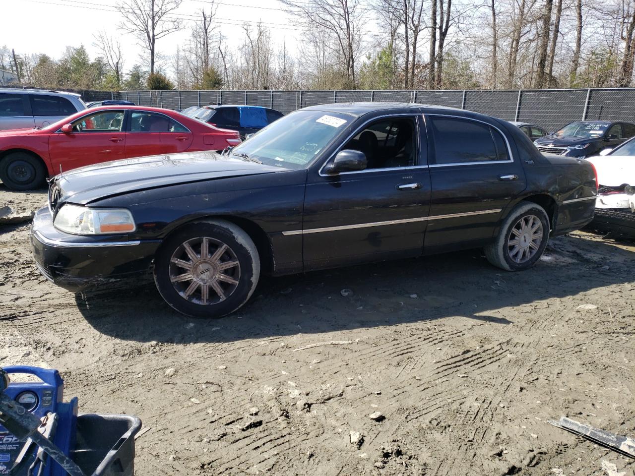 lincoln town car 2009 2lnhm82v09x604947