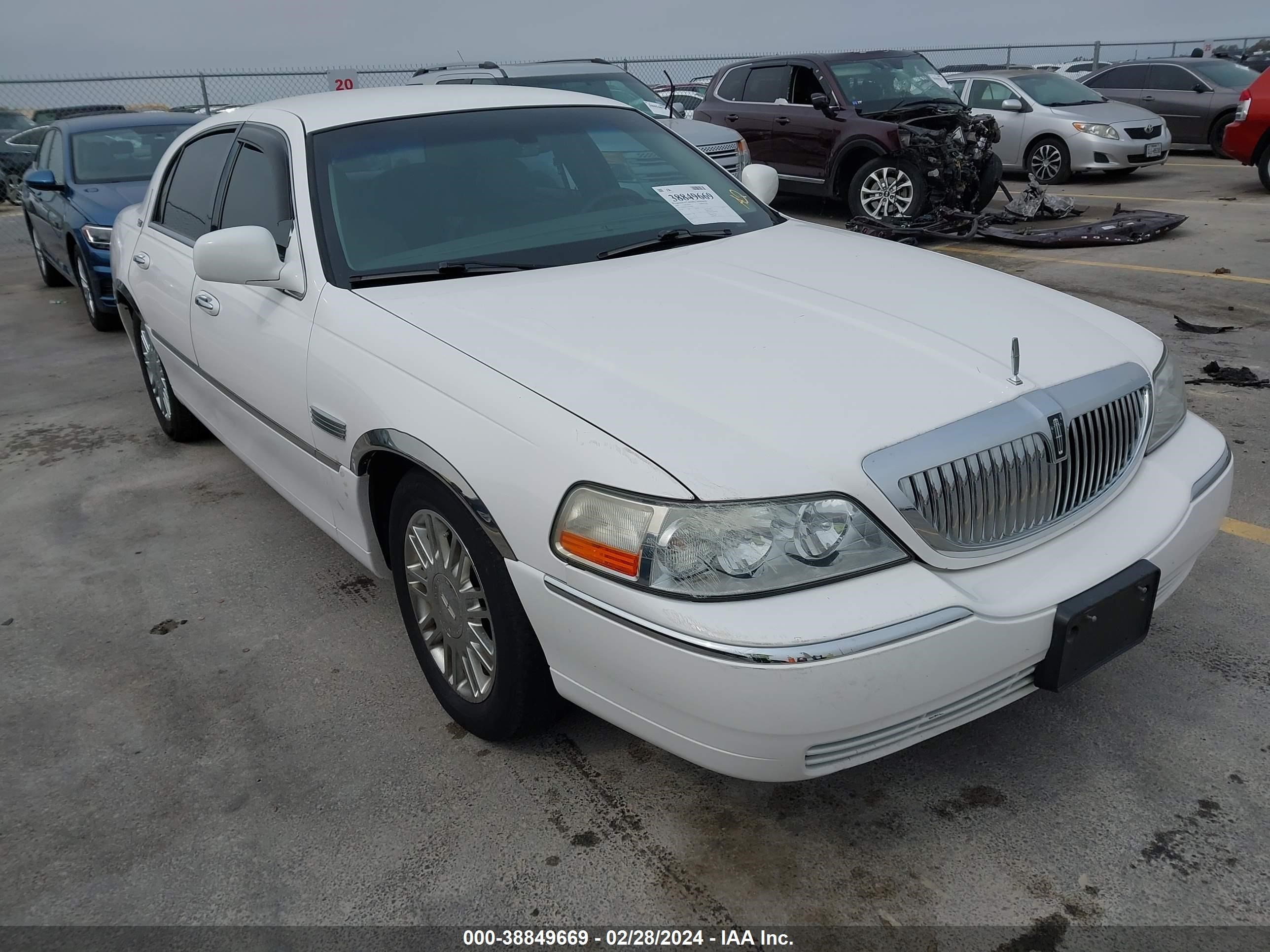 lincoln town car 2009 2lnhm82v79x636908