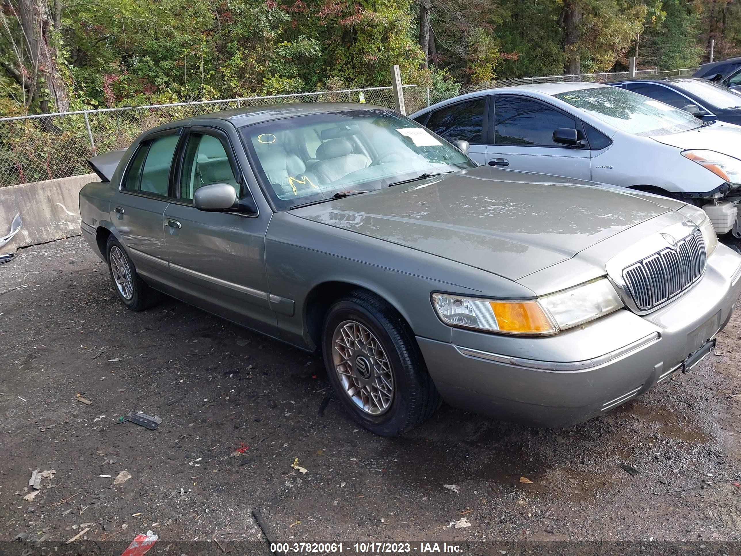 mercury grand marquis 2002 2mefm74w52x642657