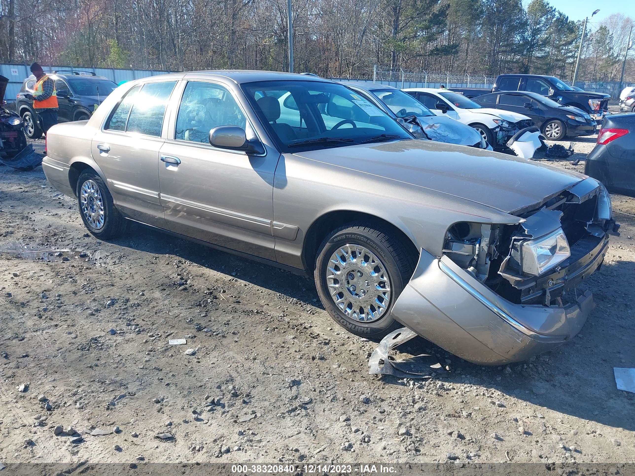 mercury grand marquis 2003 2mefm74w83x681714