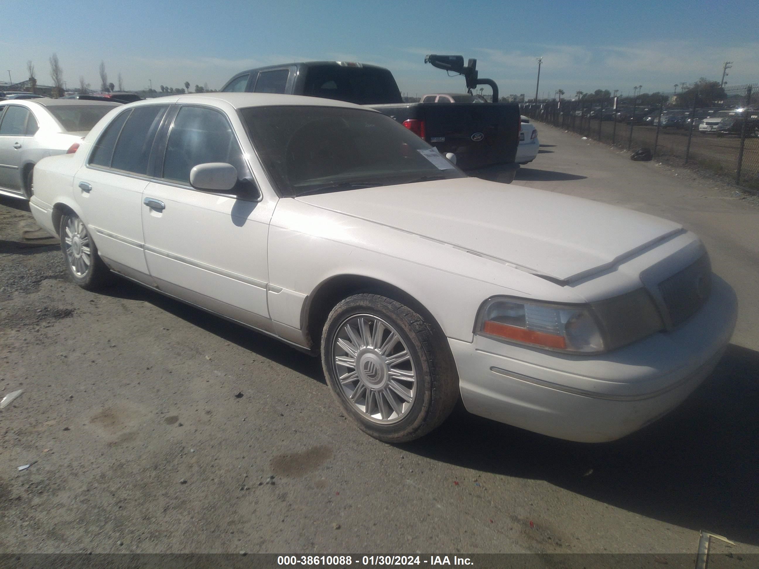 mercury grand marquis 2003 2mefm75w23x610068