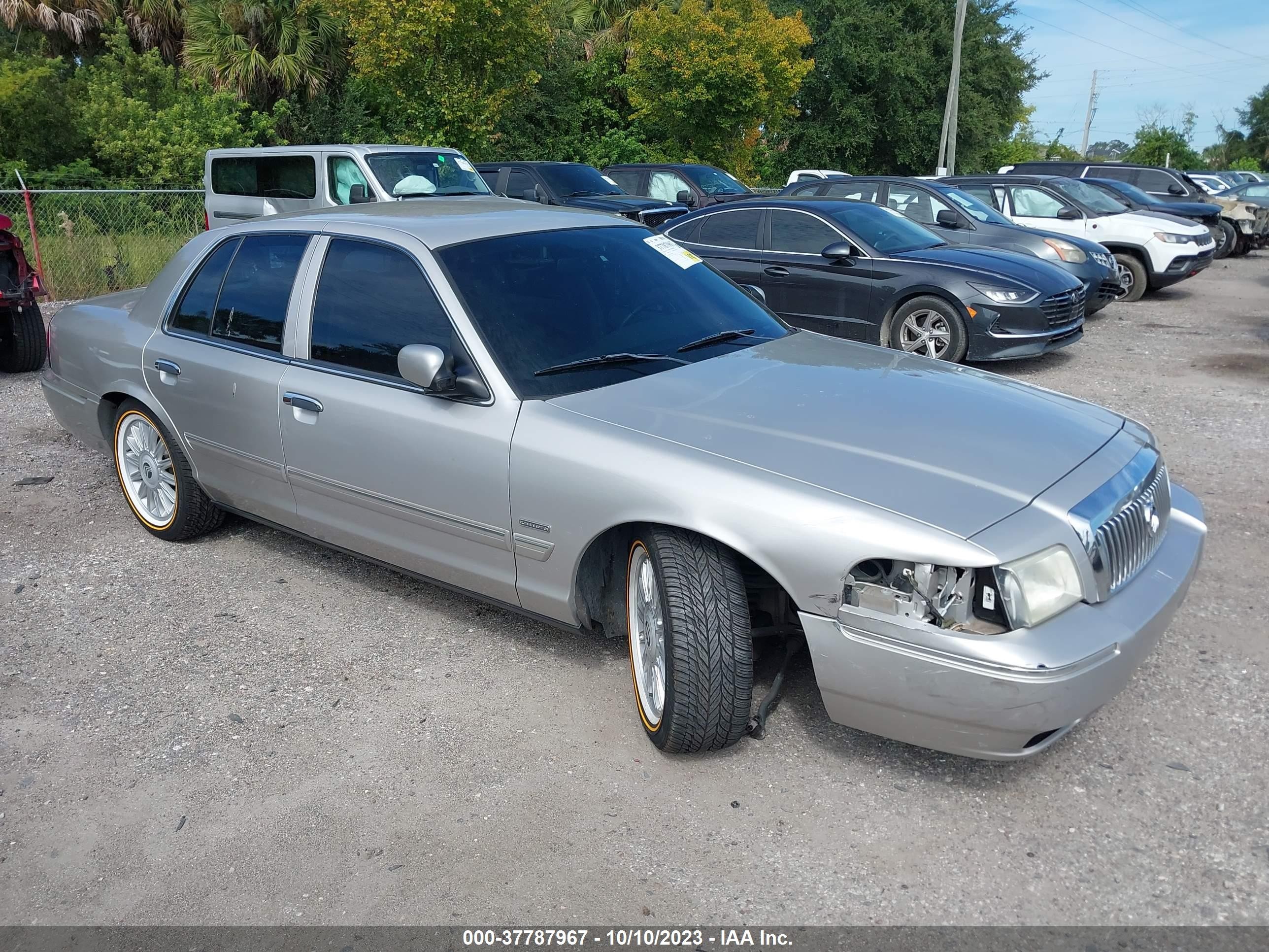 mercury grand marquis 2009 2mehm75v89x604798