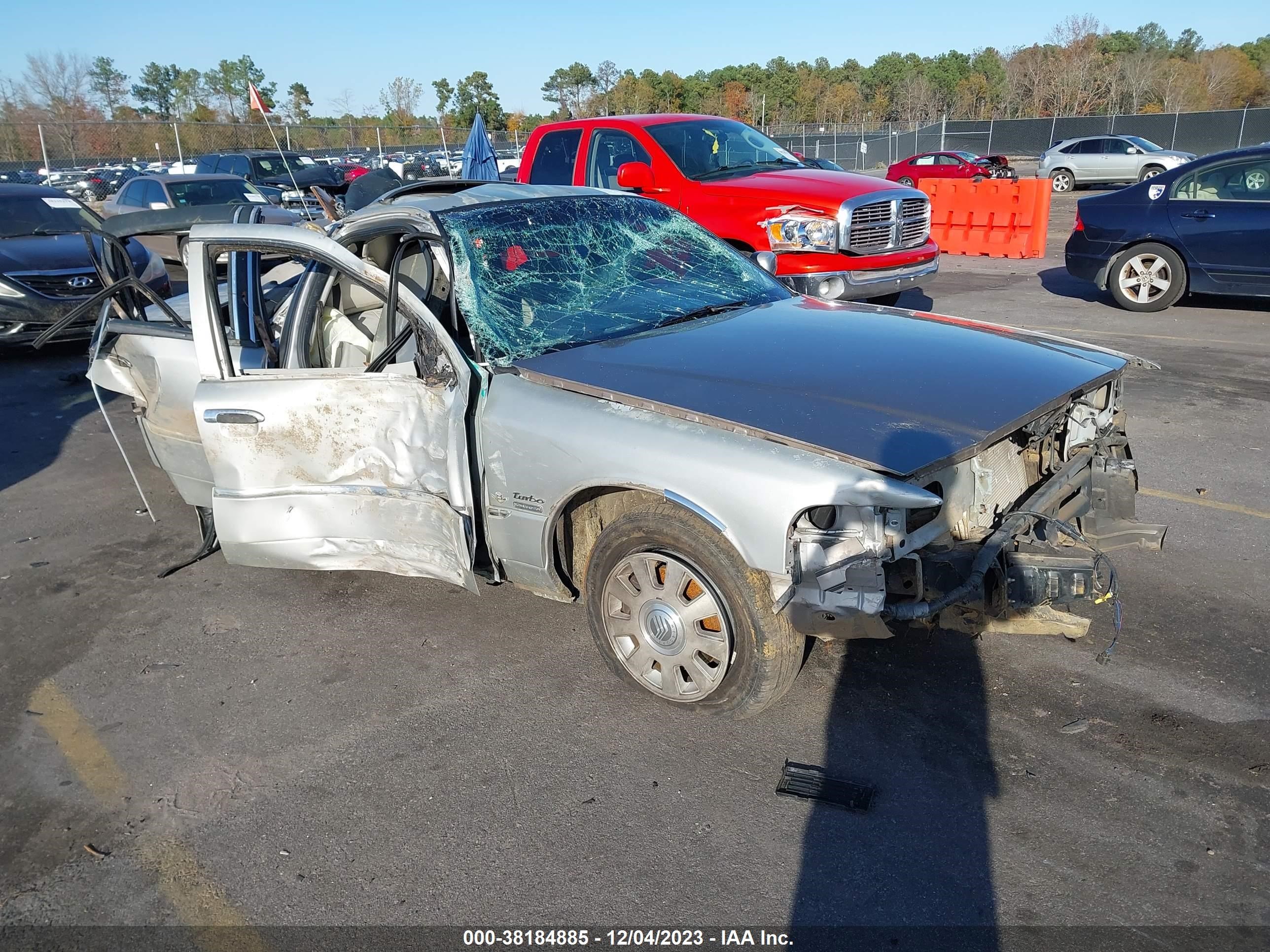 mercury grand marquis 2004 2mehm75w44x681508