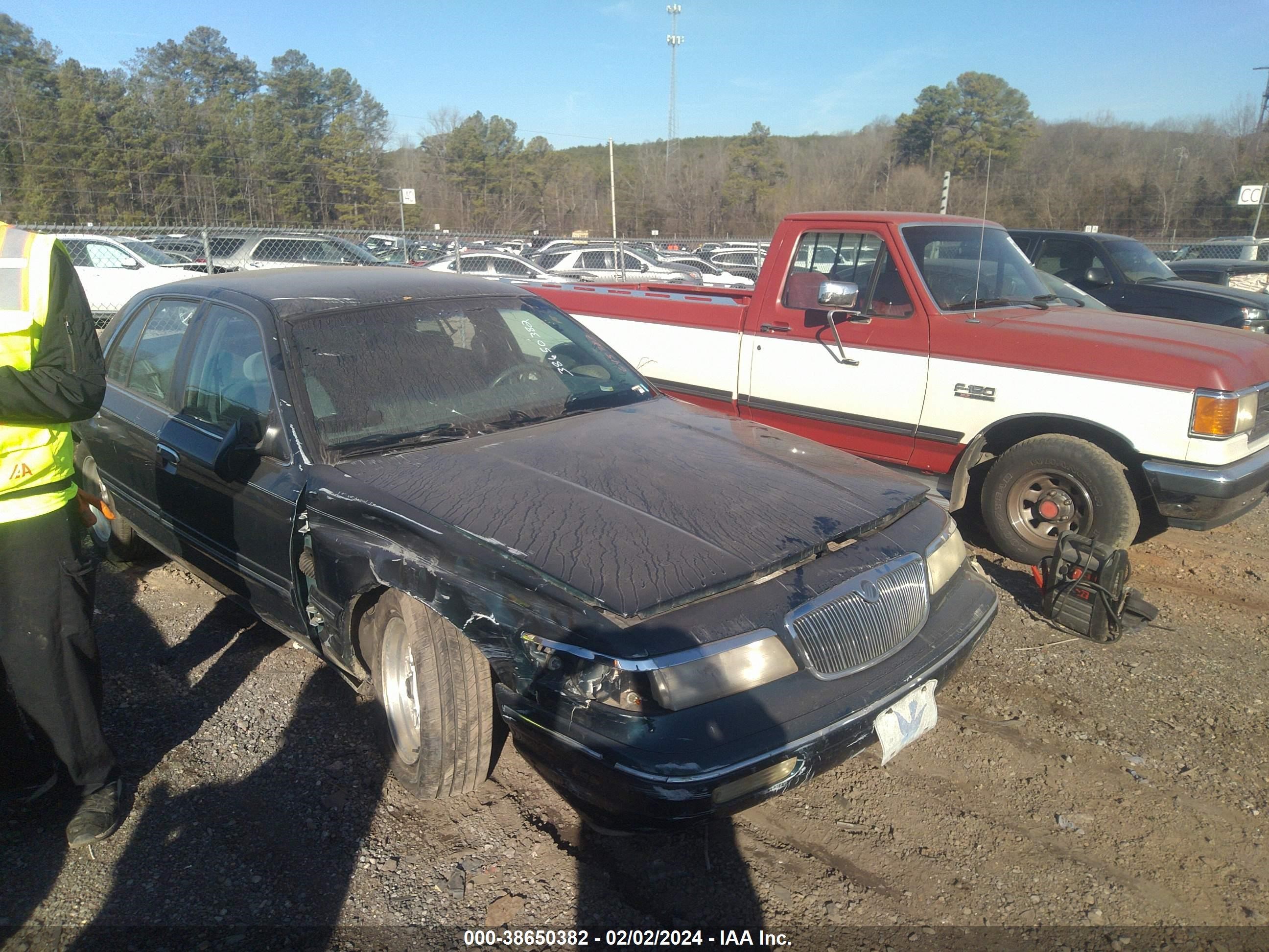 mercury grand marquis 1997 2melm75w3vx645797