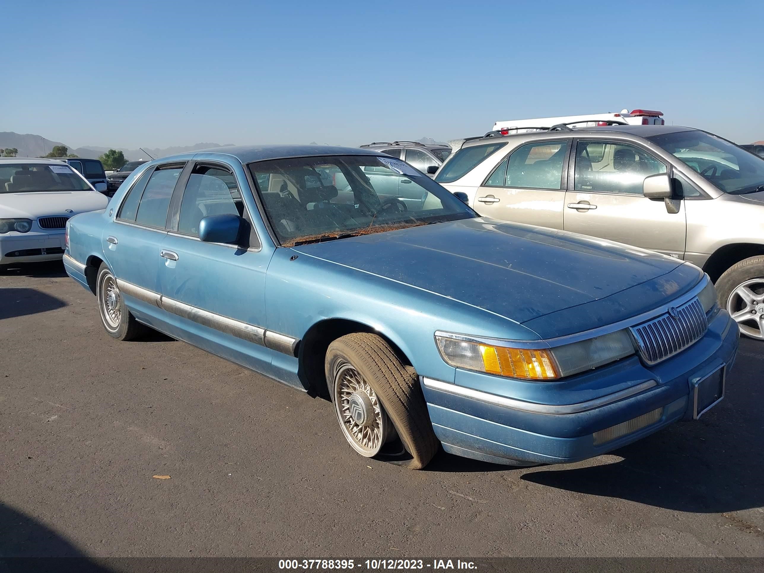 mercury grand marquis 1993 2melm75w8px640197