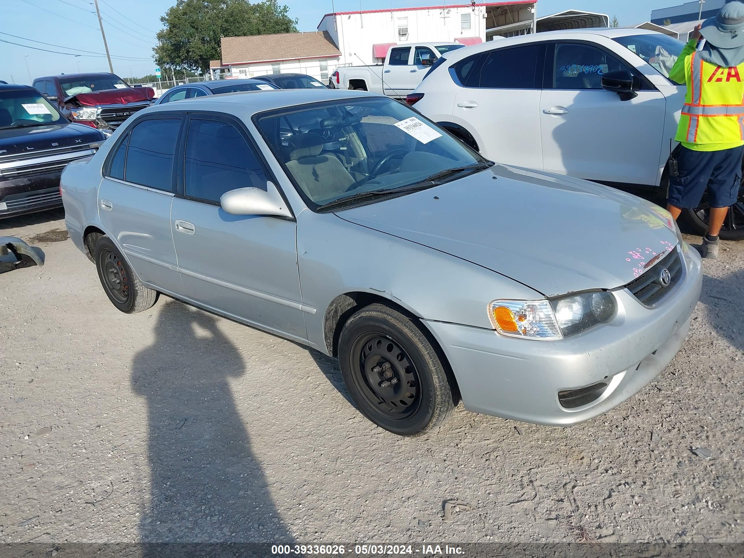 toyota corolla 2001 2t1br12e81c456753