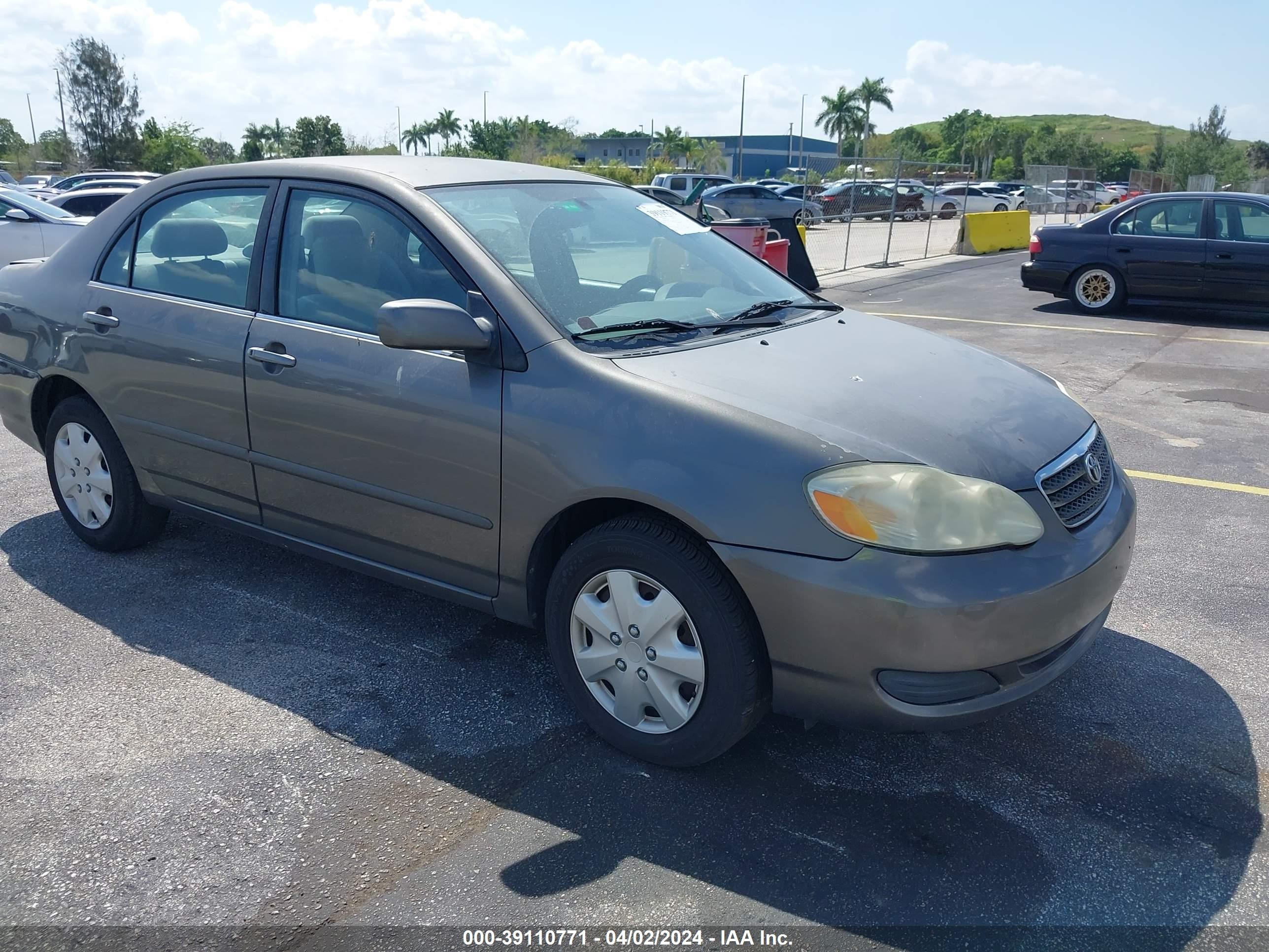 toyota corolla 2005 2t1br32e45c373872